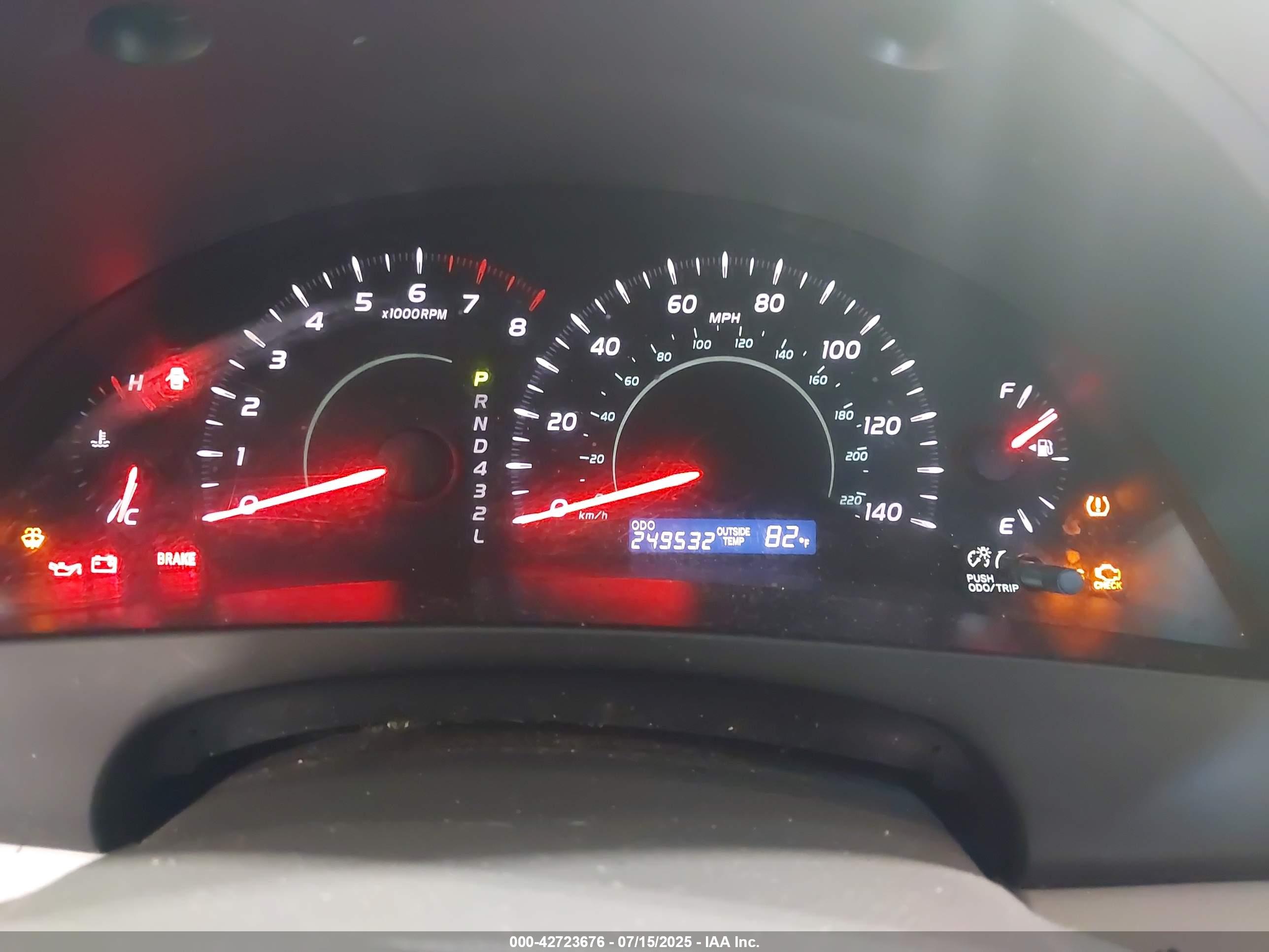 TOYOTA CAMRY image 7