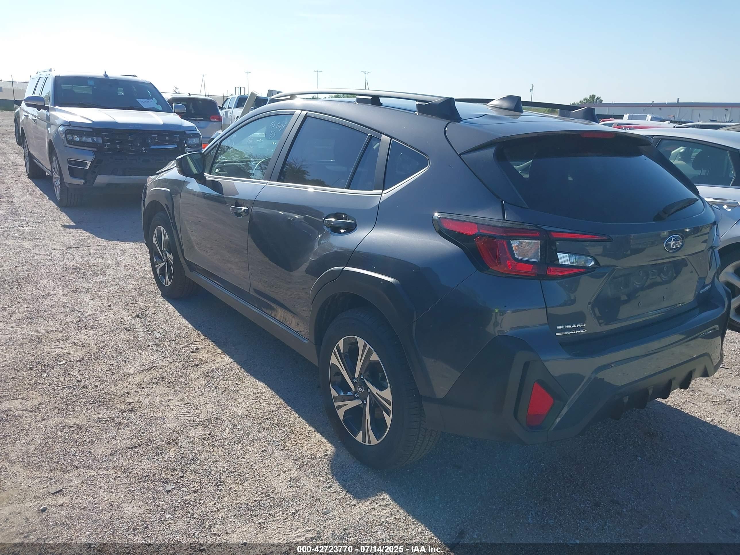 SUBARU CROSSTREK image 3