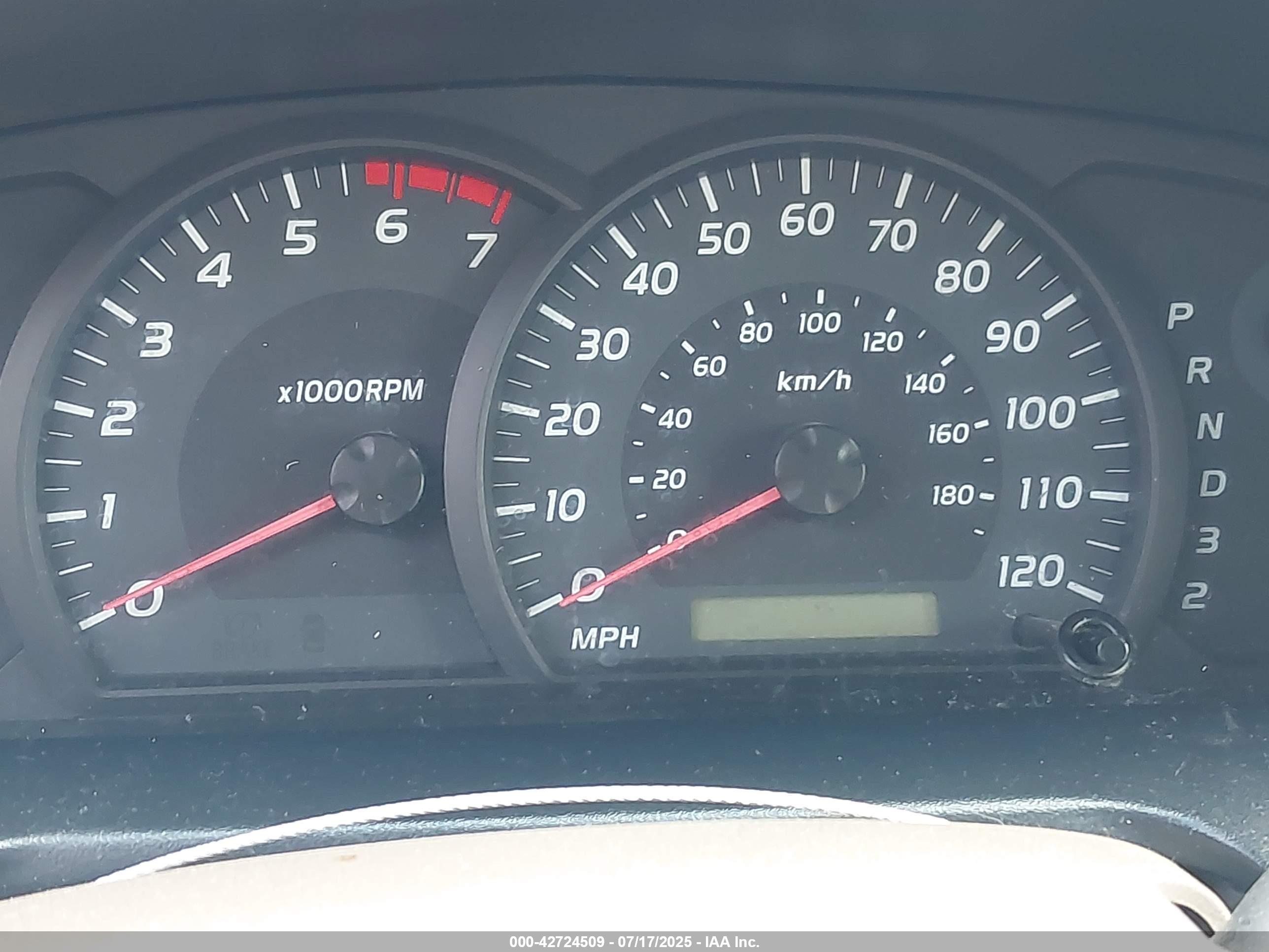 TOYOTA TUNDRA image 7