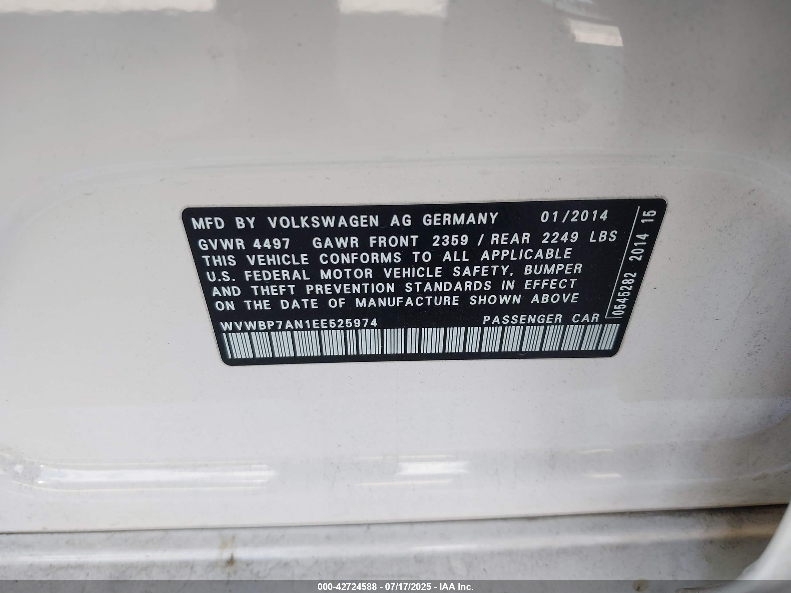 VOLKSWAGEN CC image 9