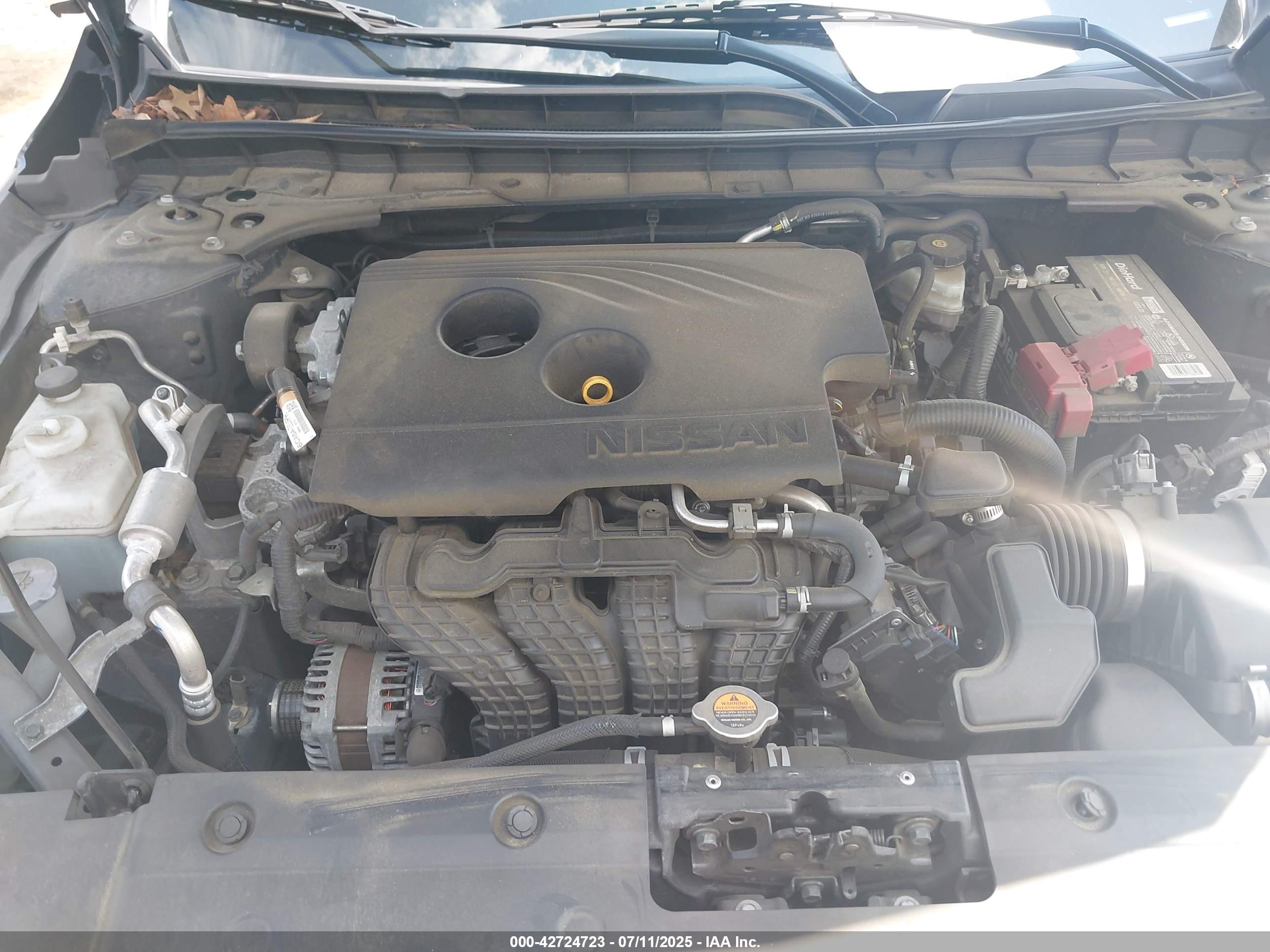 NISSAN ALTIMA image 10