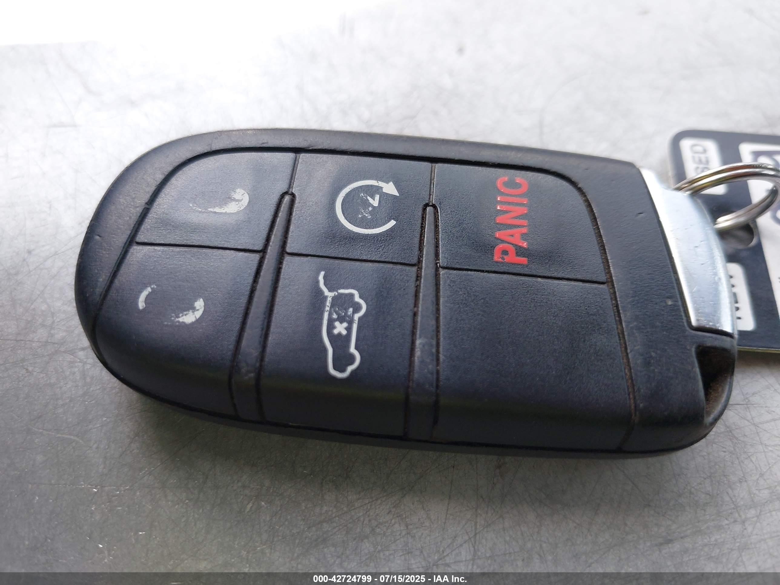 JEEP GRAND image 11