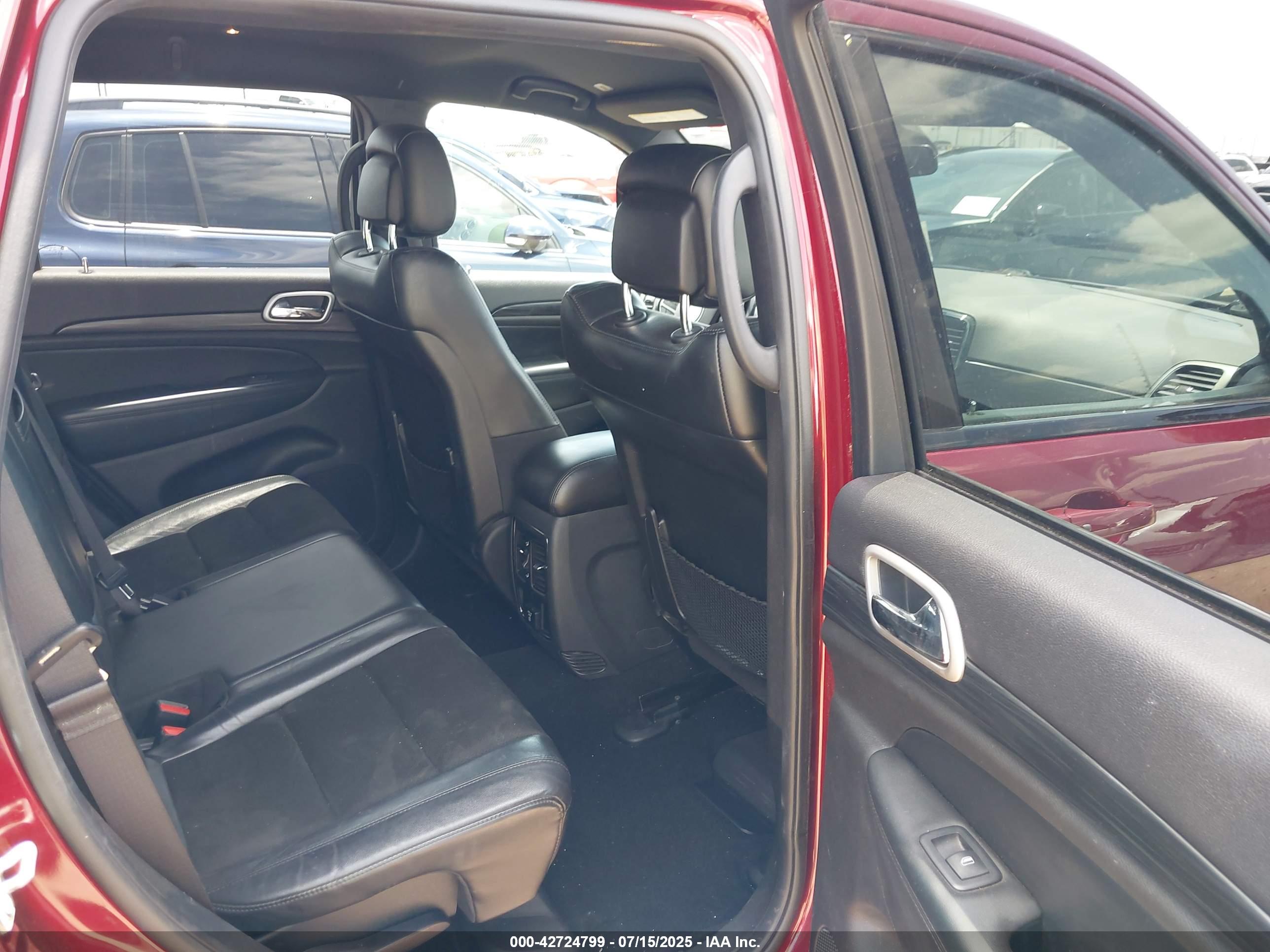 JEEP GRAND image 8