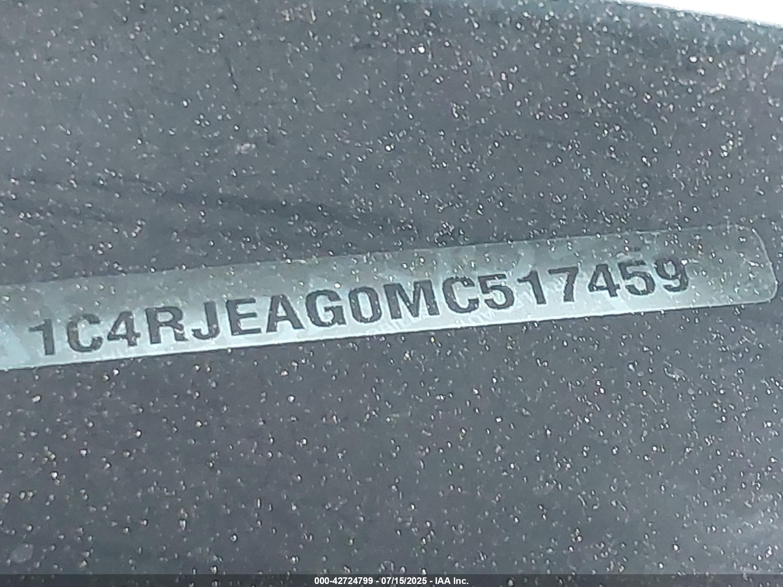 JEEP GRAND image 9