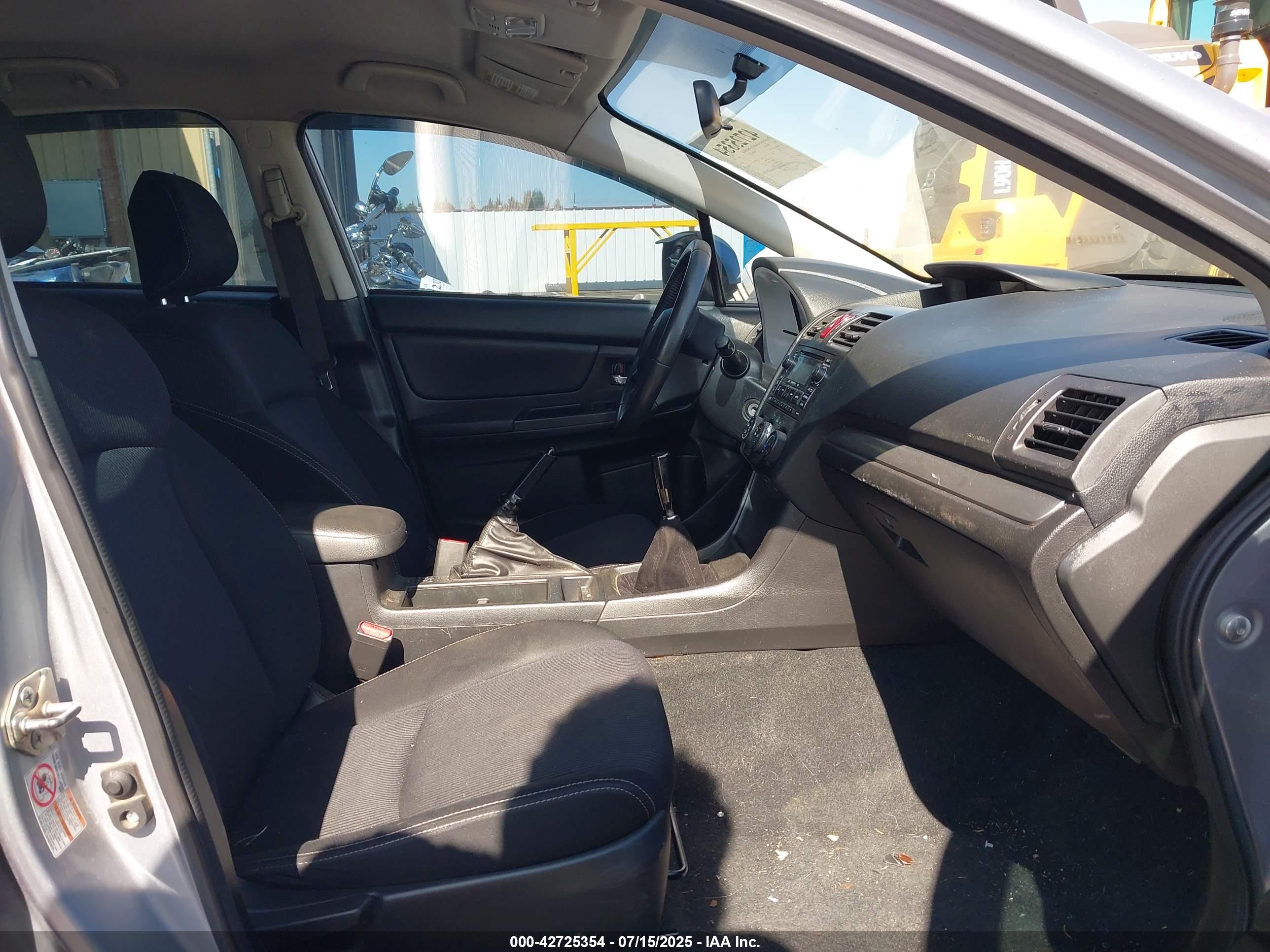 SUBARU IMPREZA image 5