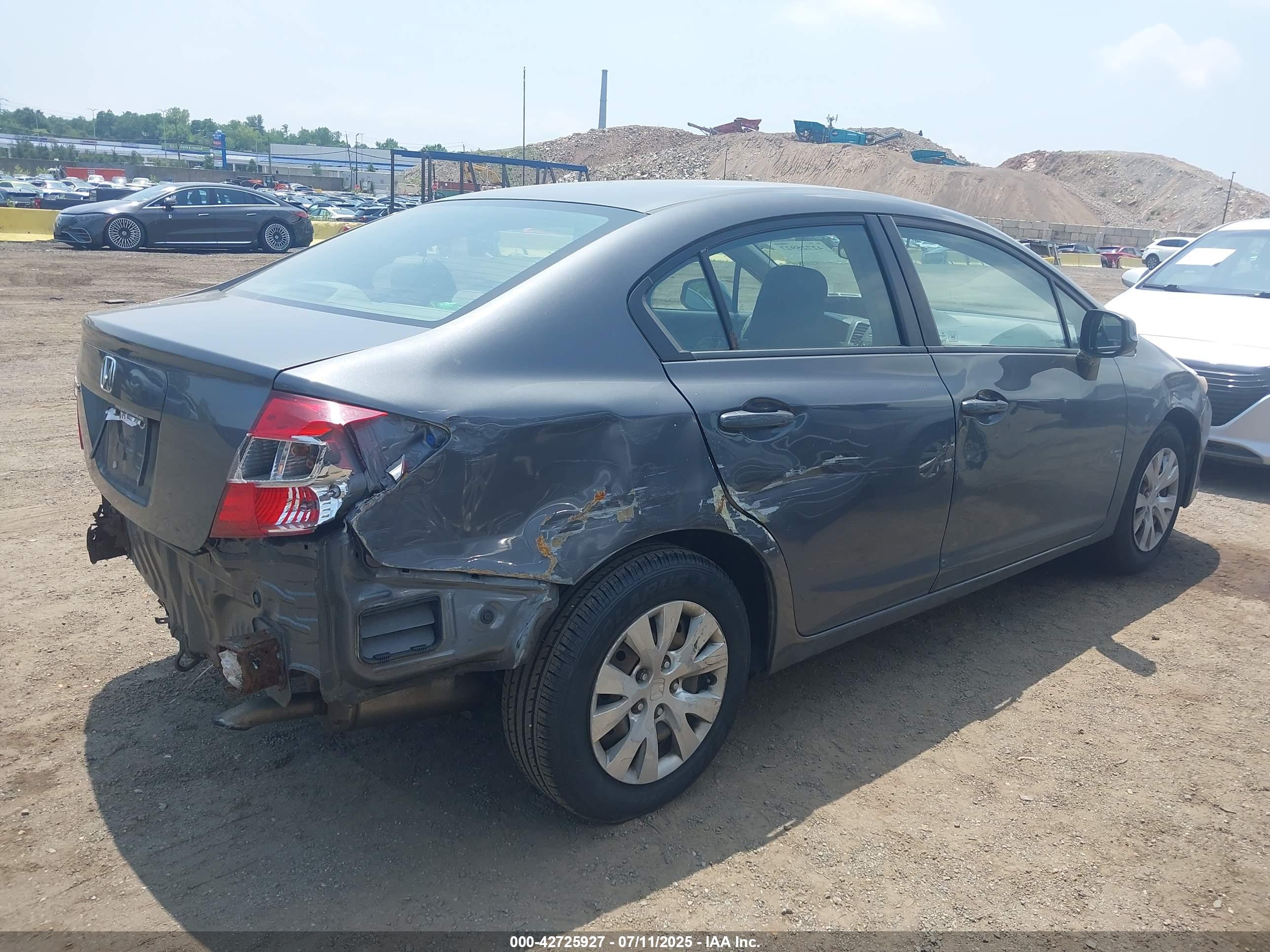 HONDA CIVIC image 4
