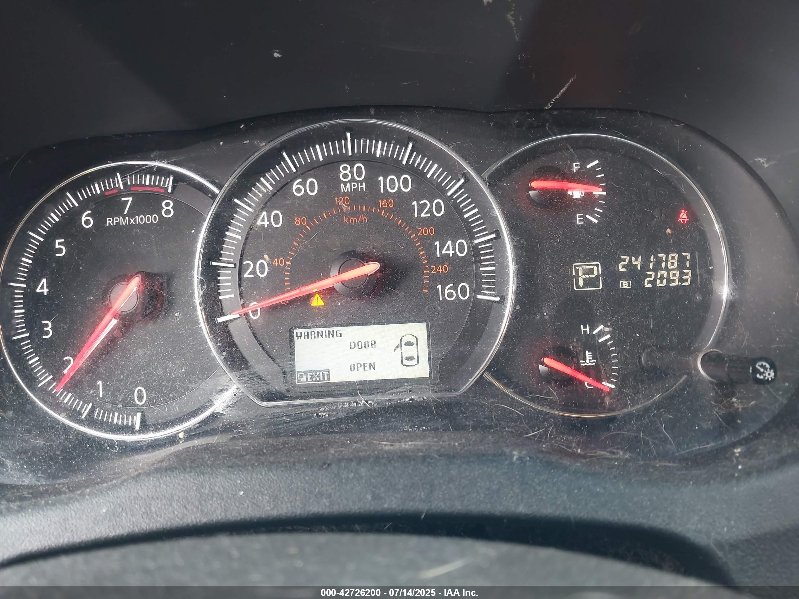 NISSAN MAXIMA image 7