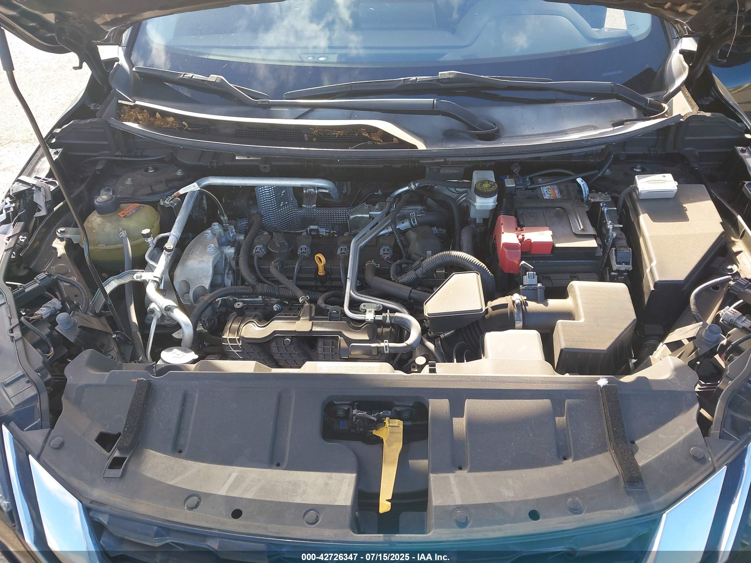 NISSAN ROGUE image 10