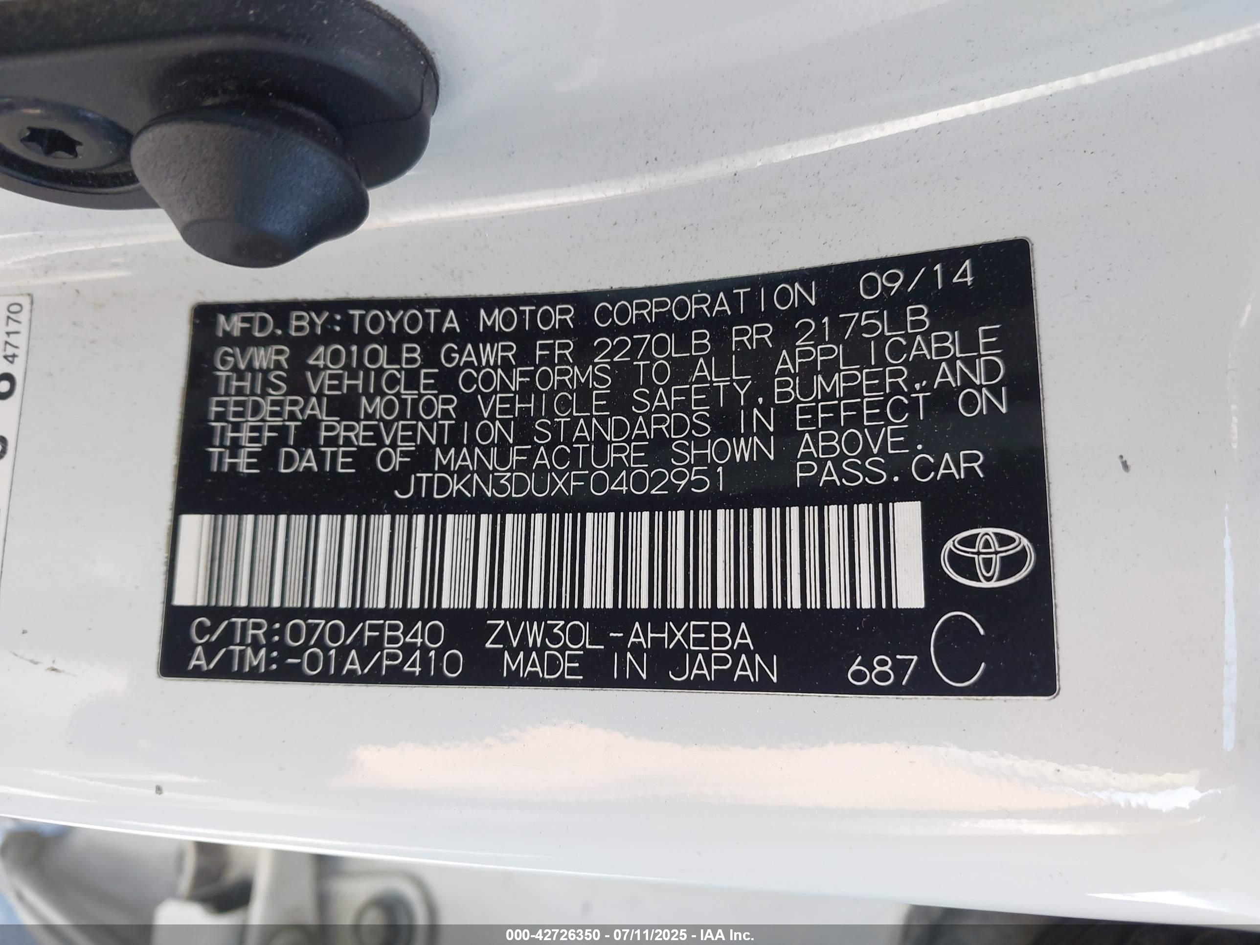 TOYOTA PRIUS image 9