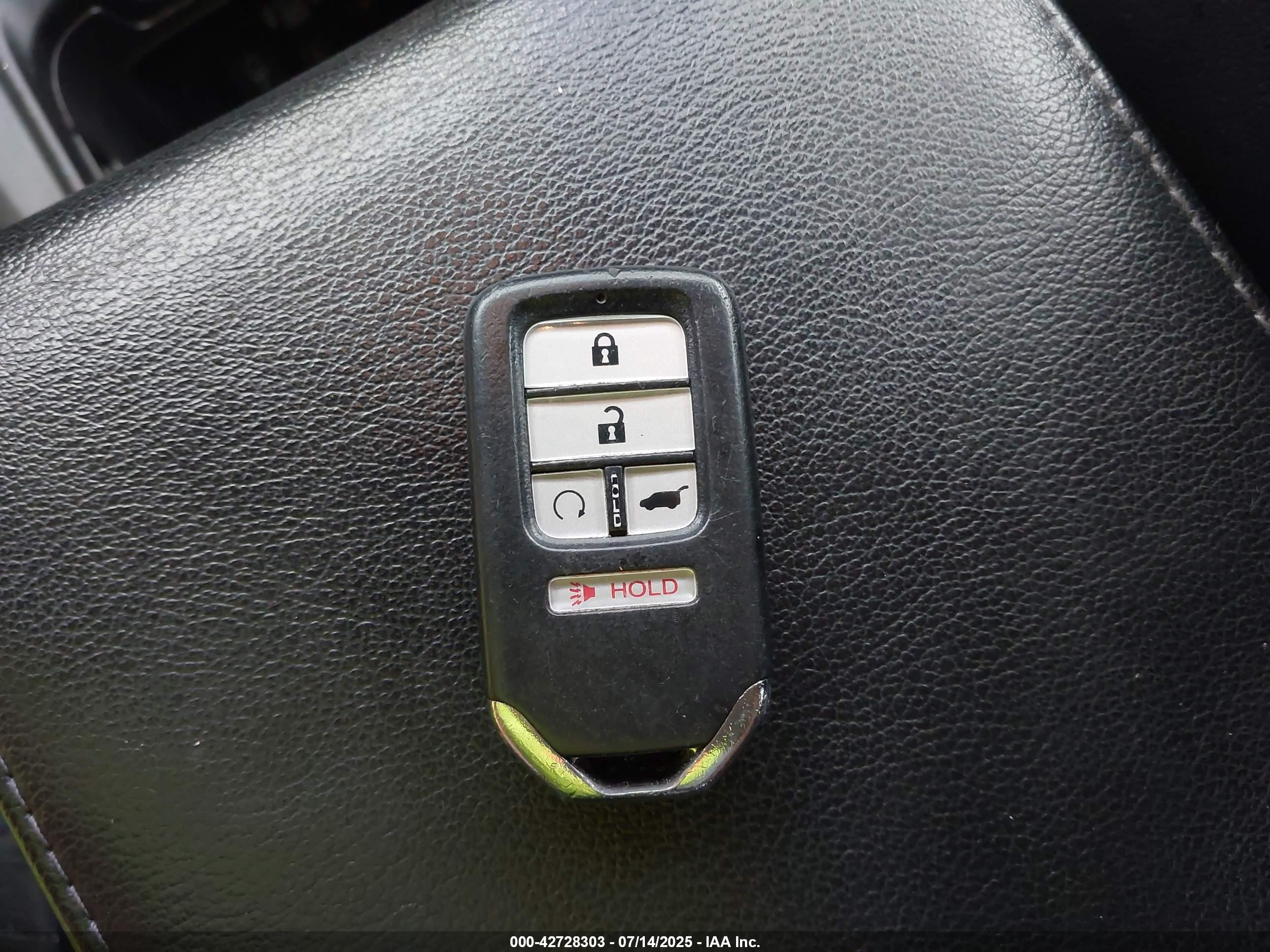 HONDA CR-V image 11