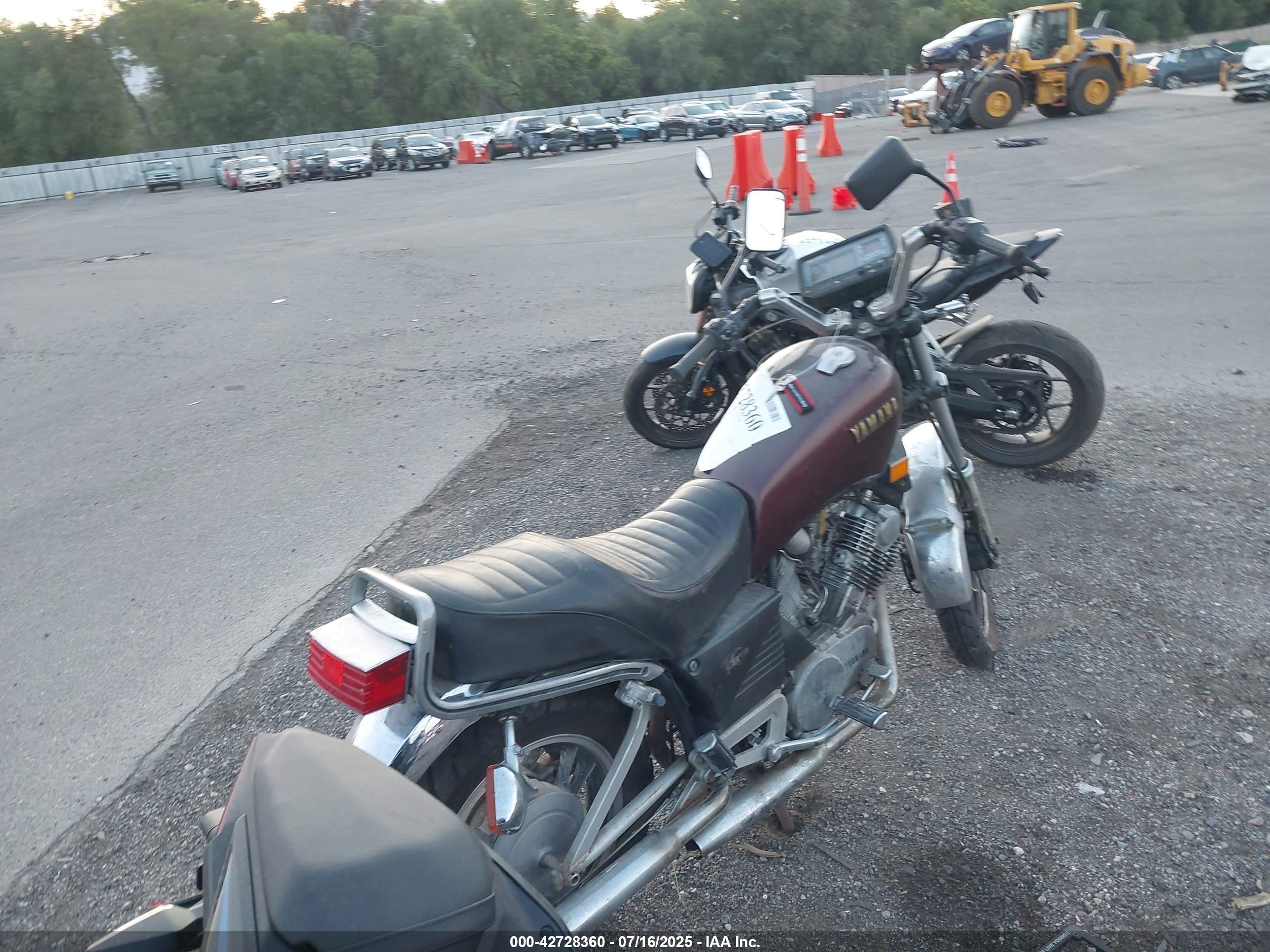 YAMAHA XV920 image 4
