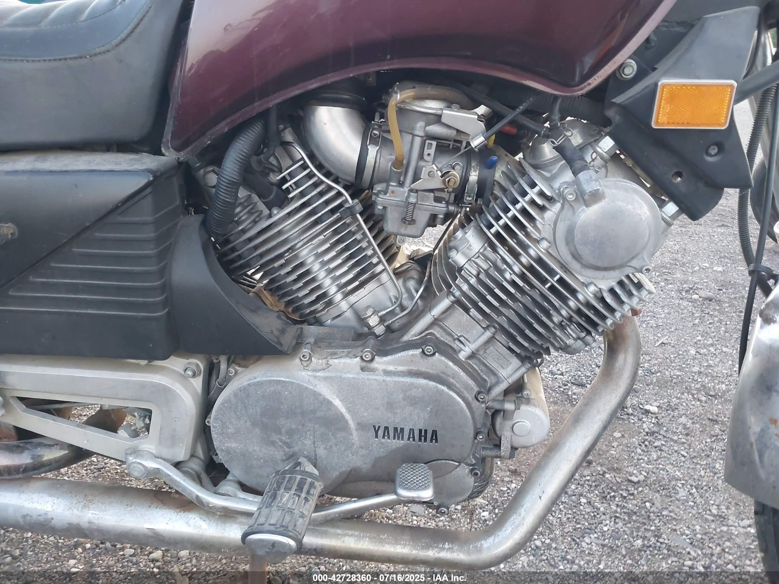 YAMAHA XV920 image 8