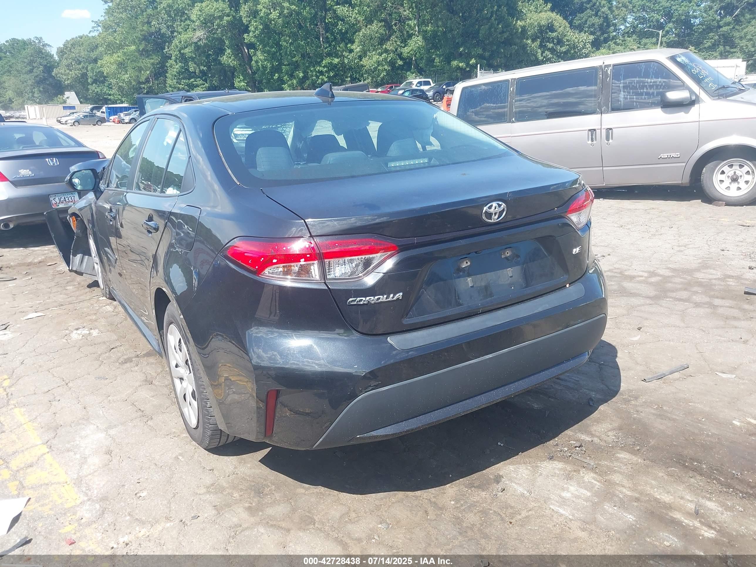 TOYOTA COROLLA image 3