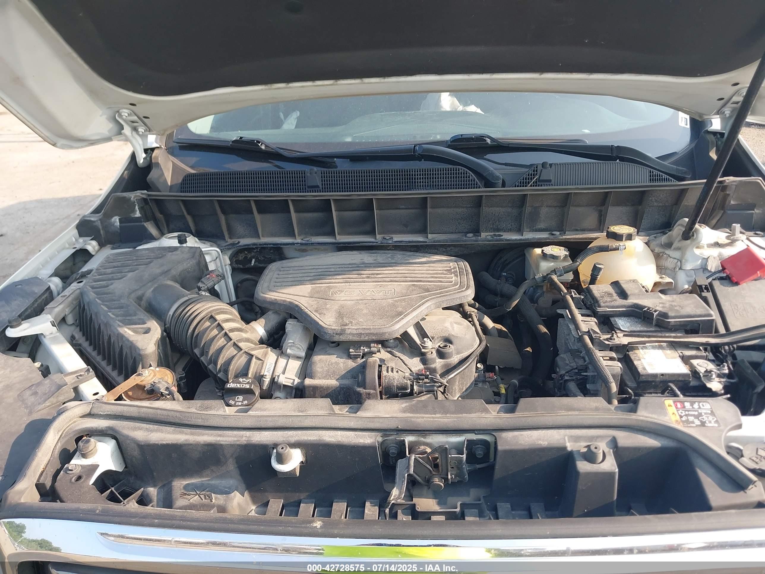 GMC ACADIA image 10