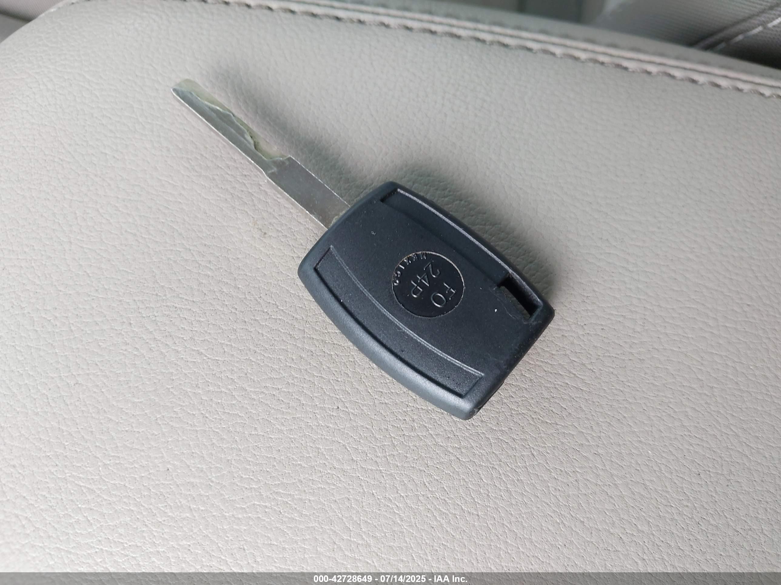 FORD ESCAPE image 11
