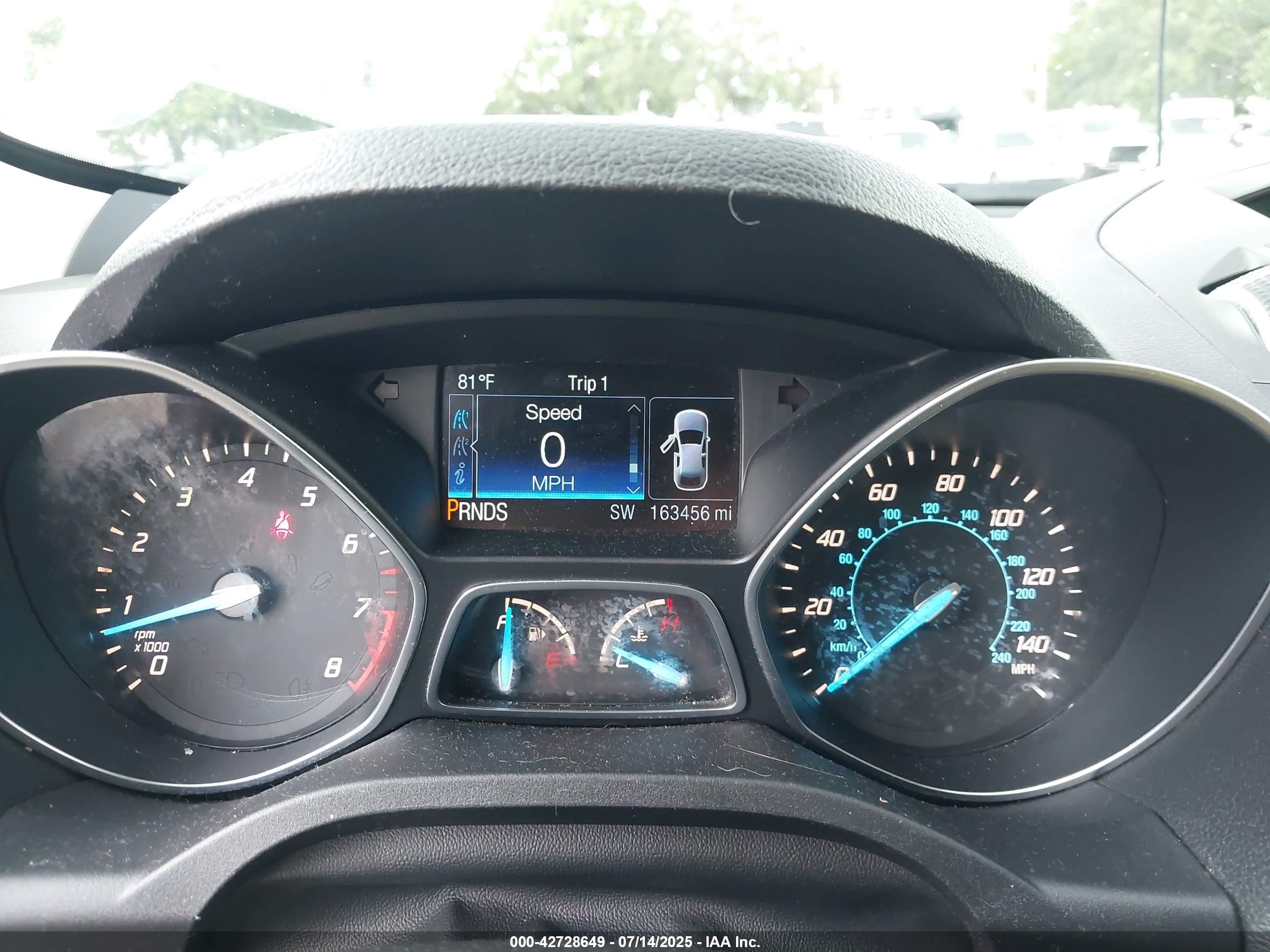 FORD ESCAPE image 7