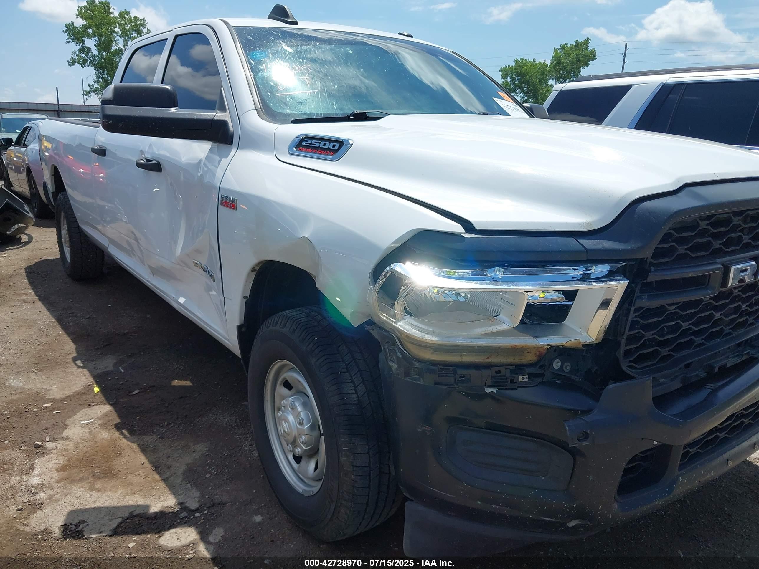 RAM 2500 image 6