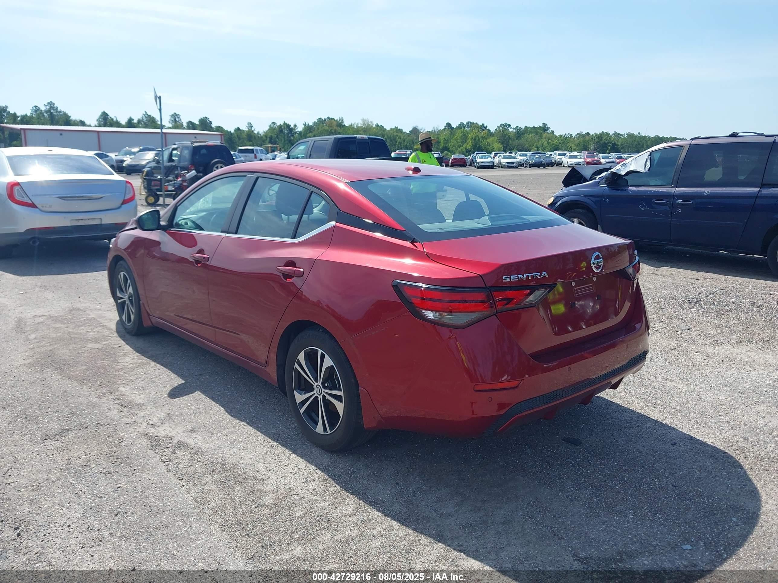NISSAN SENTRA image 3