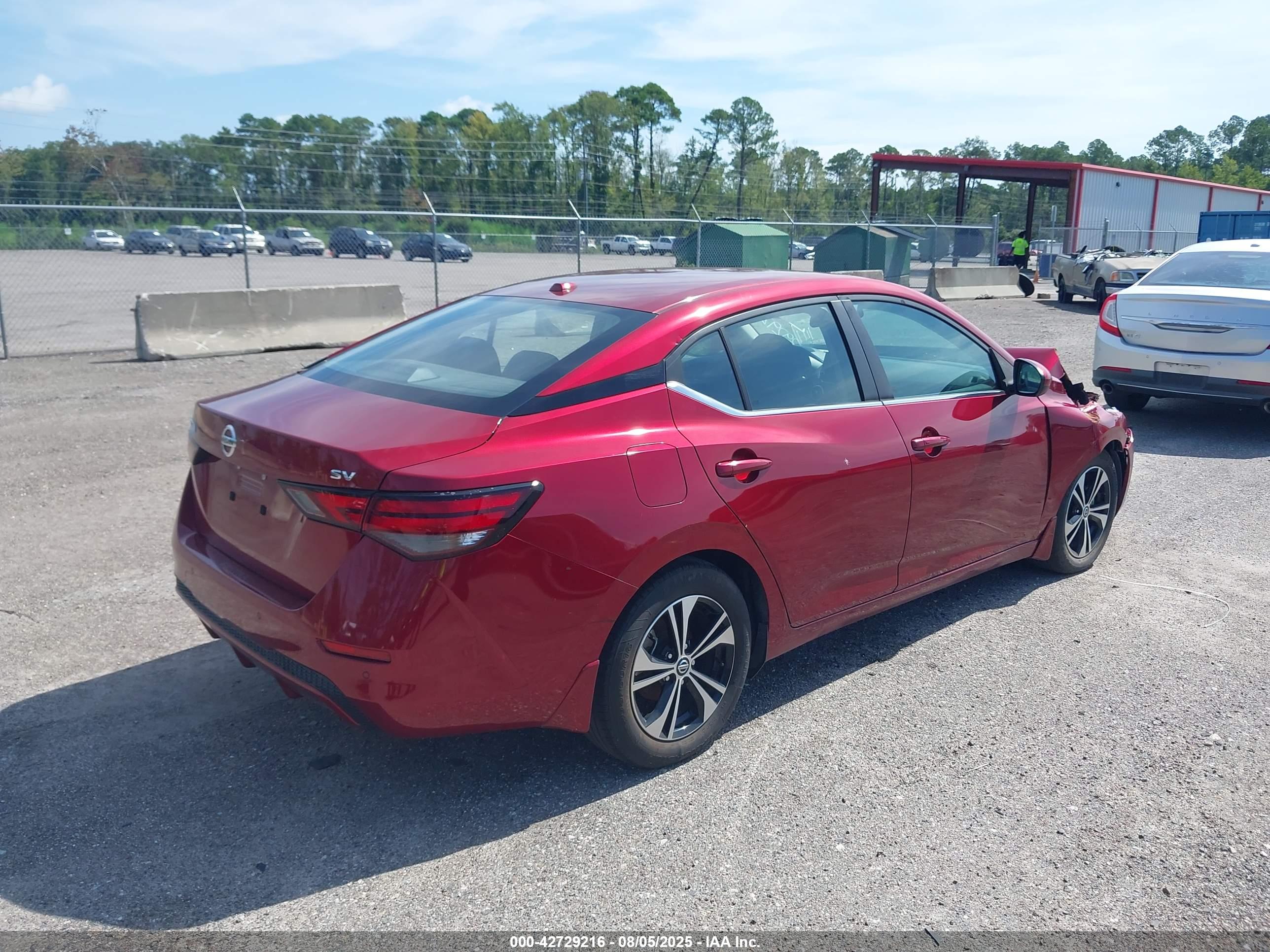 NISSAN SENTRA image 4