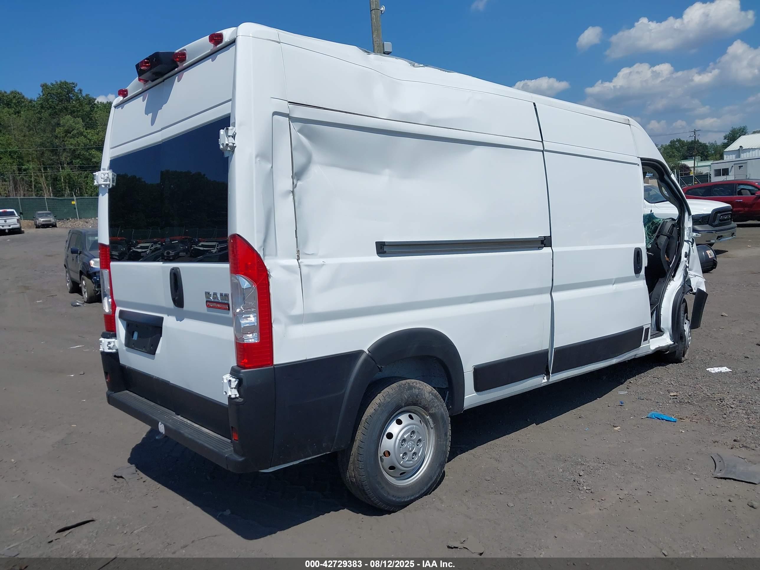 RAM PROMASTER image 4