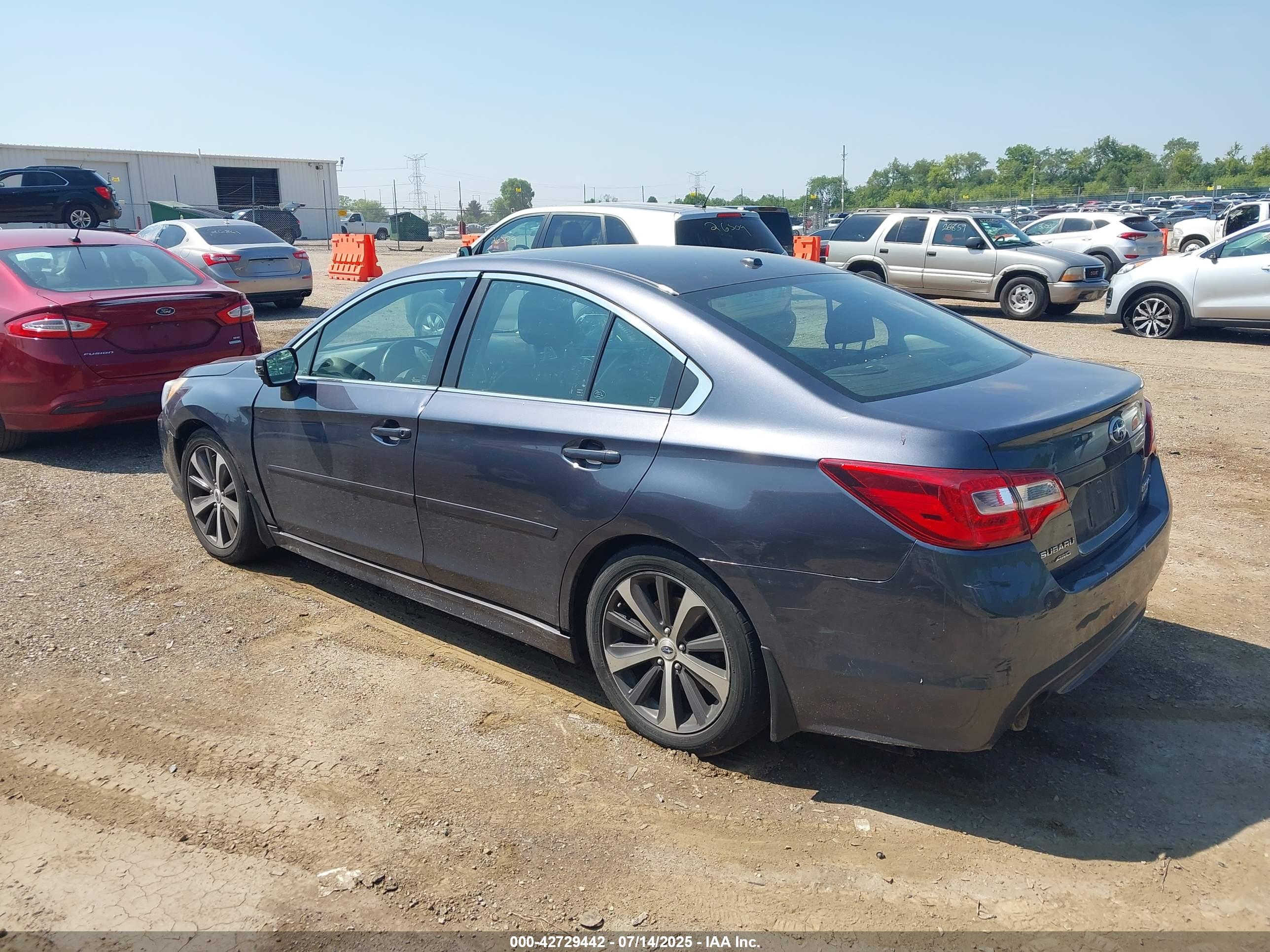 SUBARU LEGACY image 3