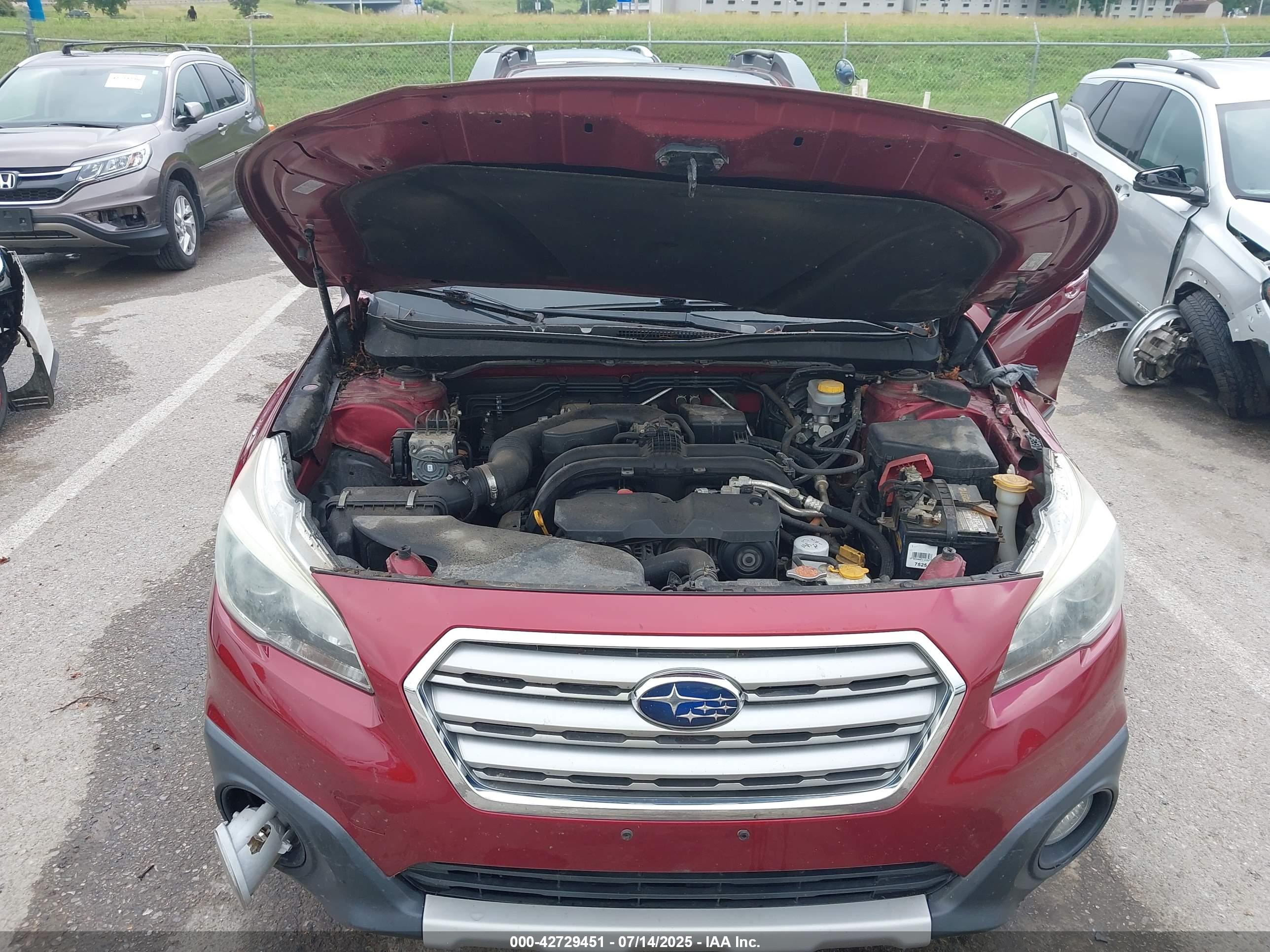 SUBARU OUTBACK image 10