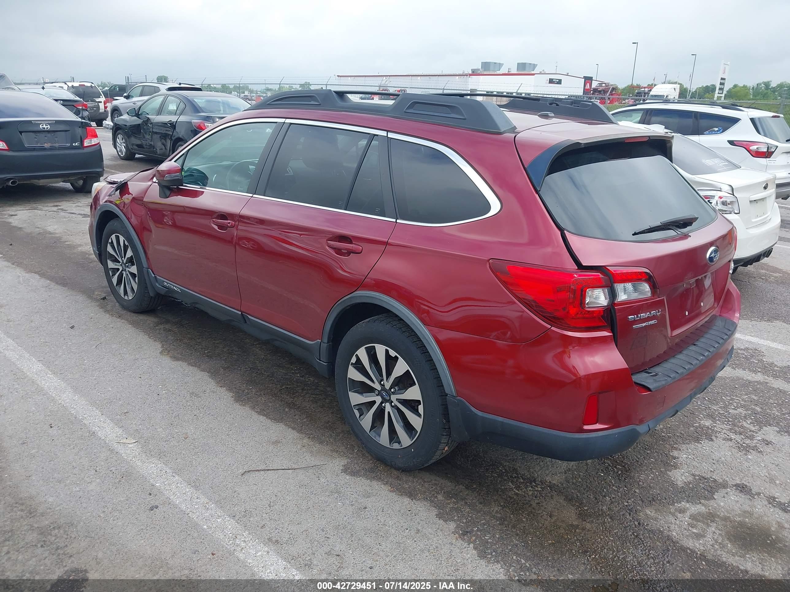 SUBARU OUTBACK image 3