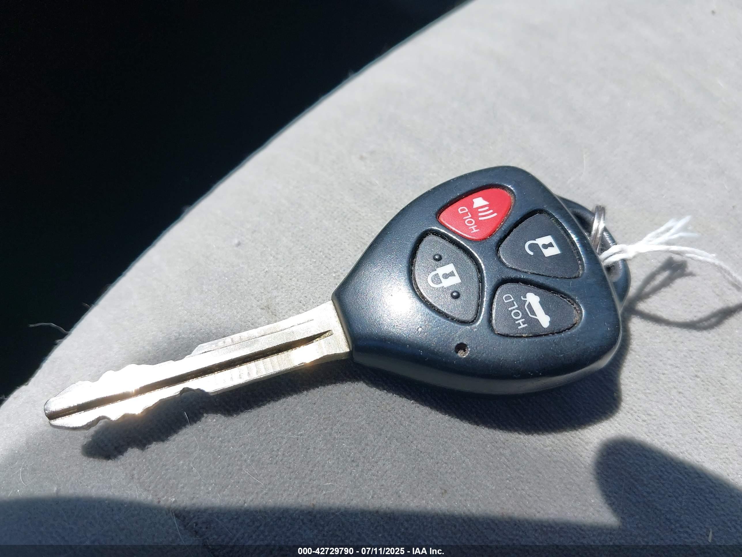 TOYOTA COROLLA image 11