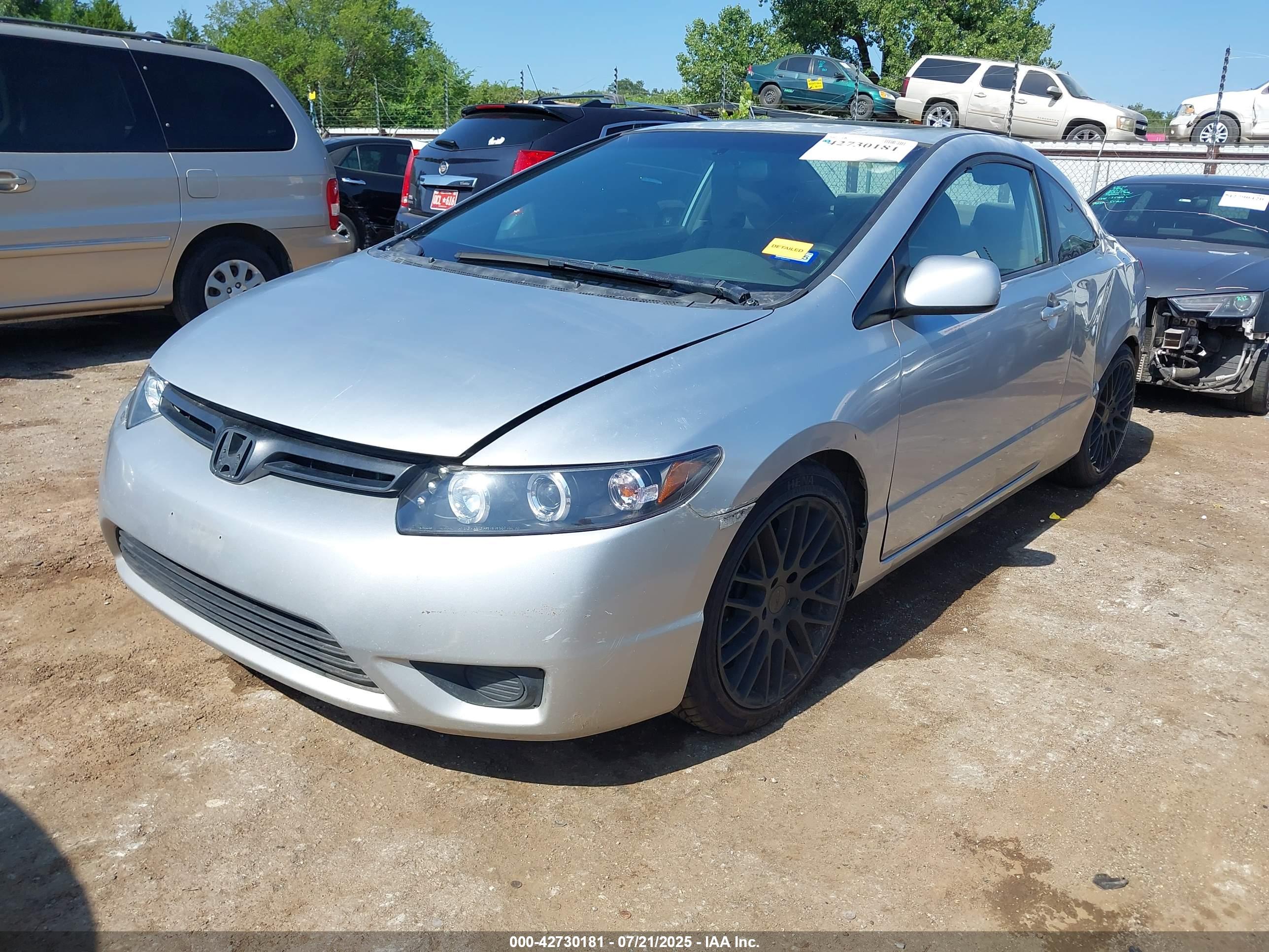 HONDA CIVIC image 2