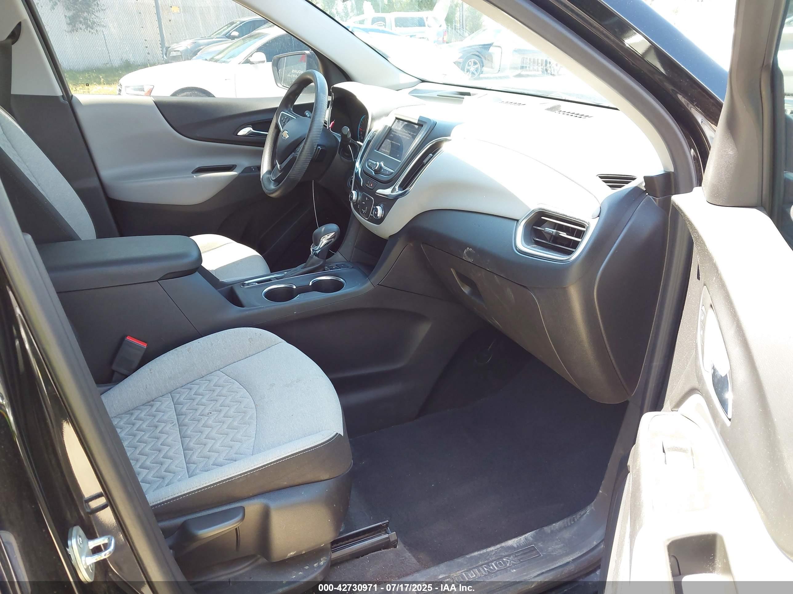 CHEVROLET EQUINOX image 5