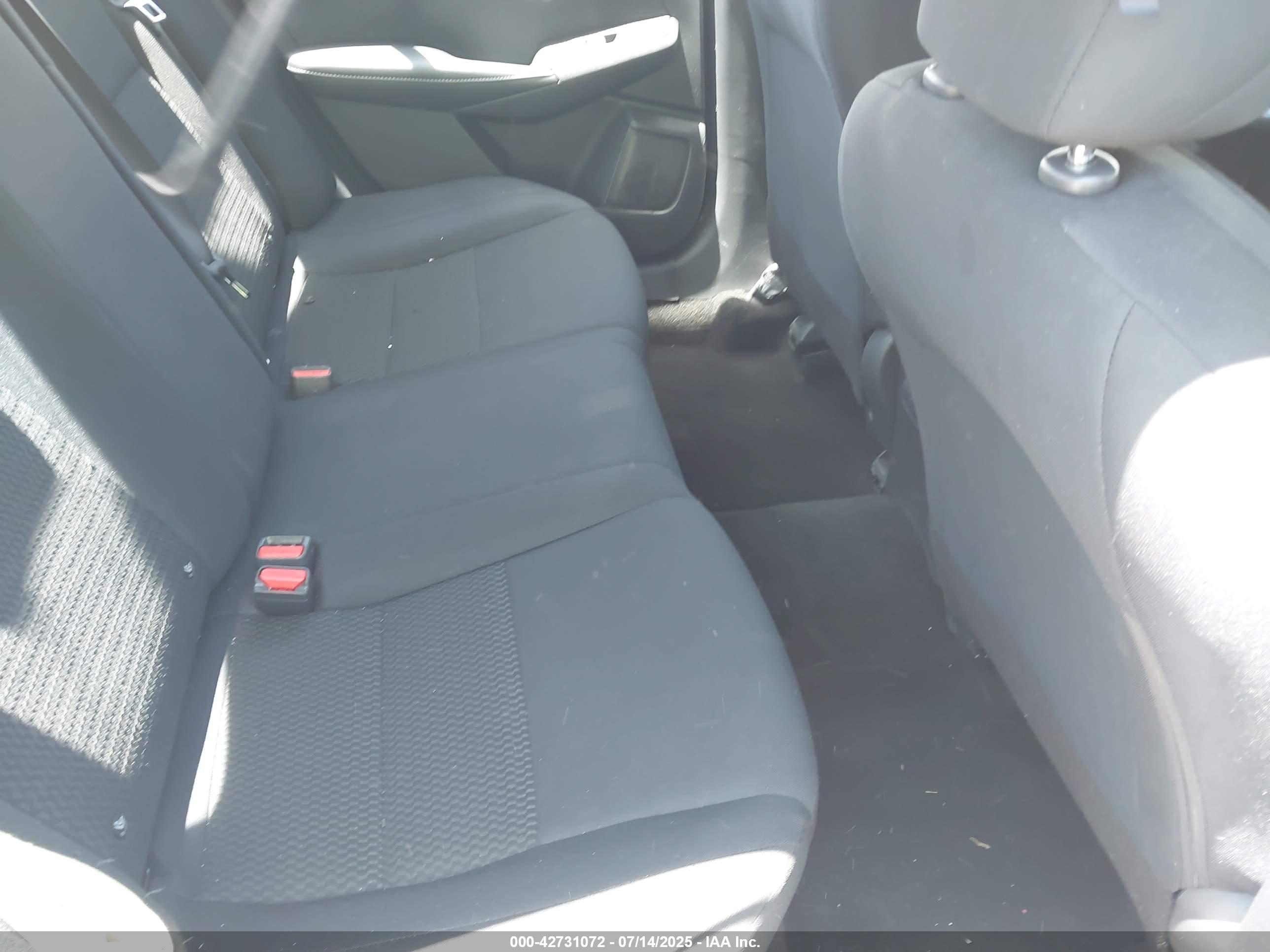 NISSAN SENTRA image 8