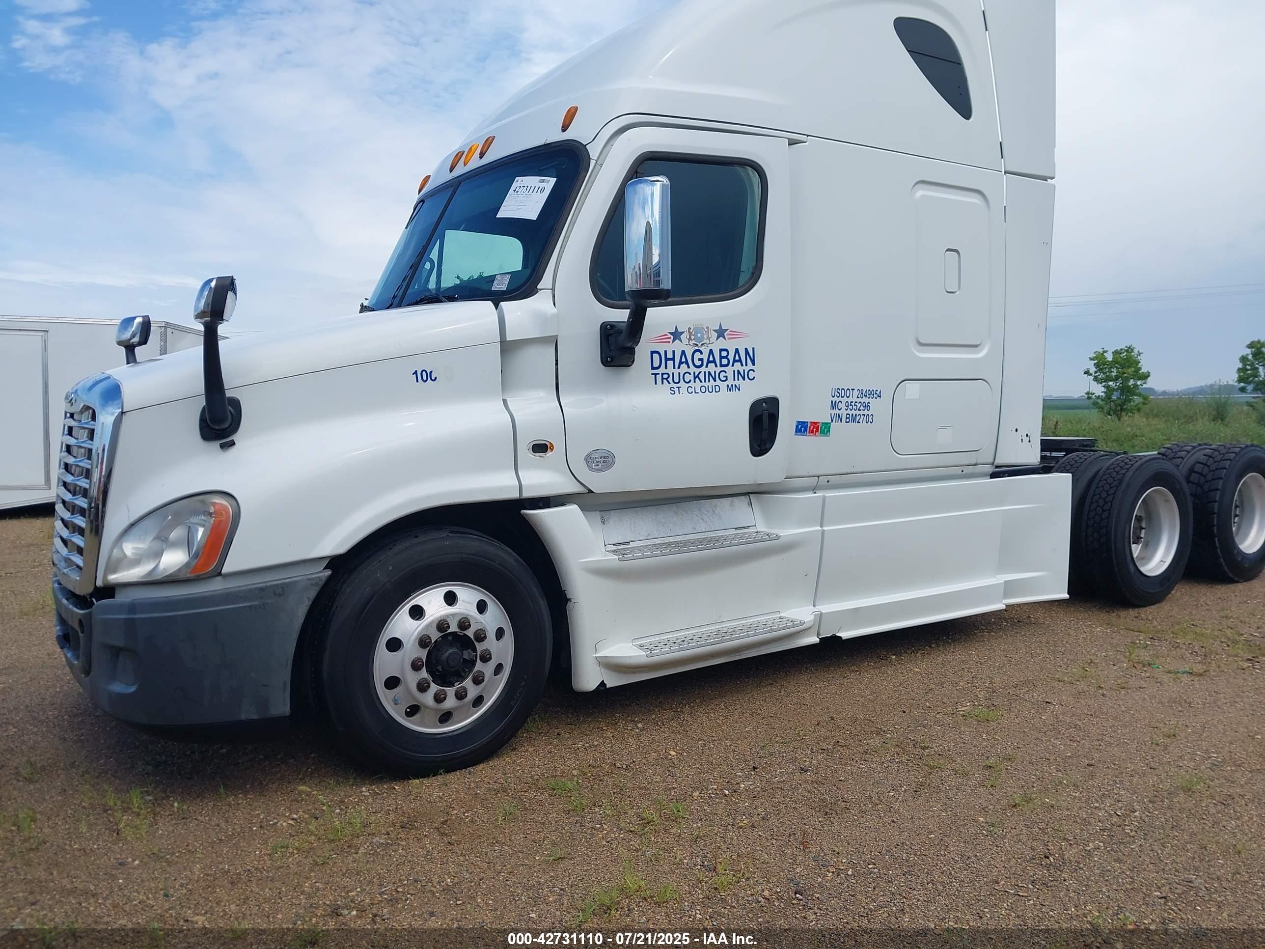 FREIGHTLINER CASCADIA image 2