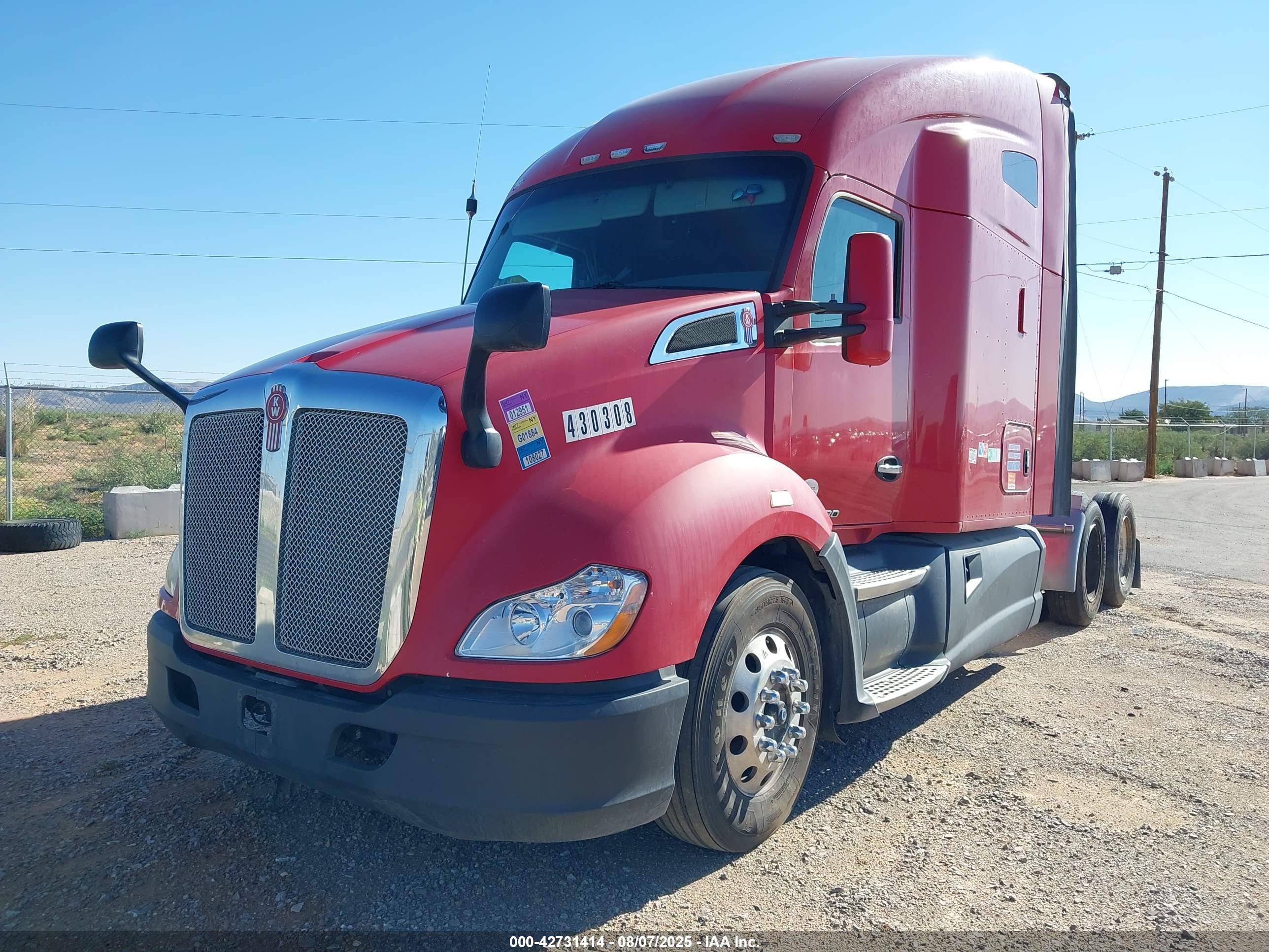 KENWORTH T680 image 2