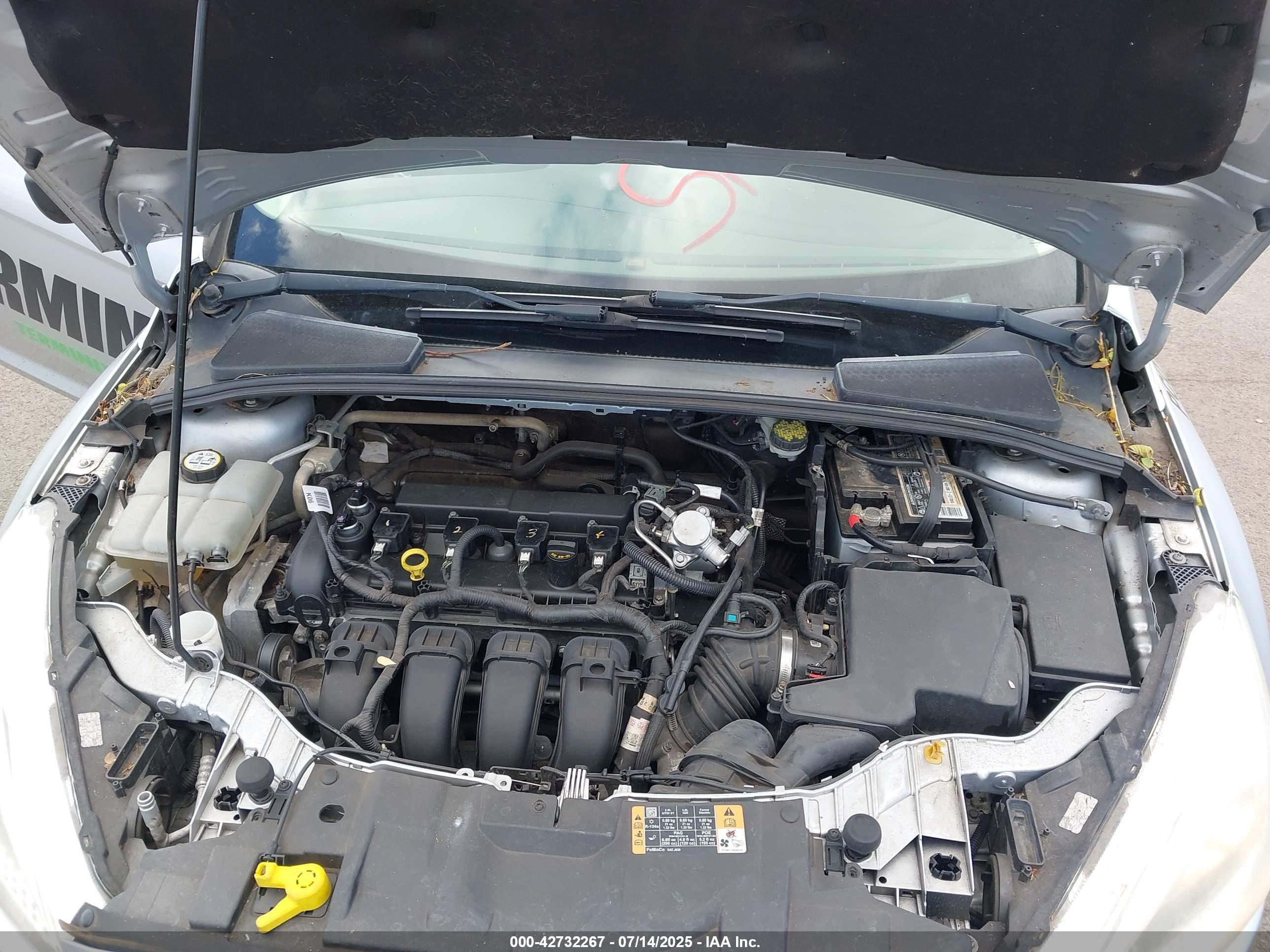 FORD FOCUS image 10