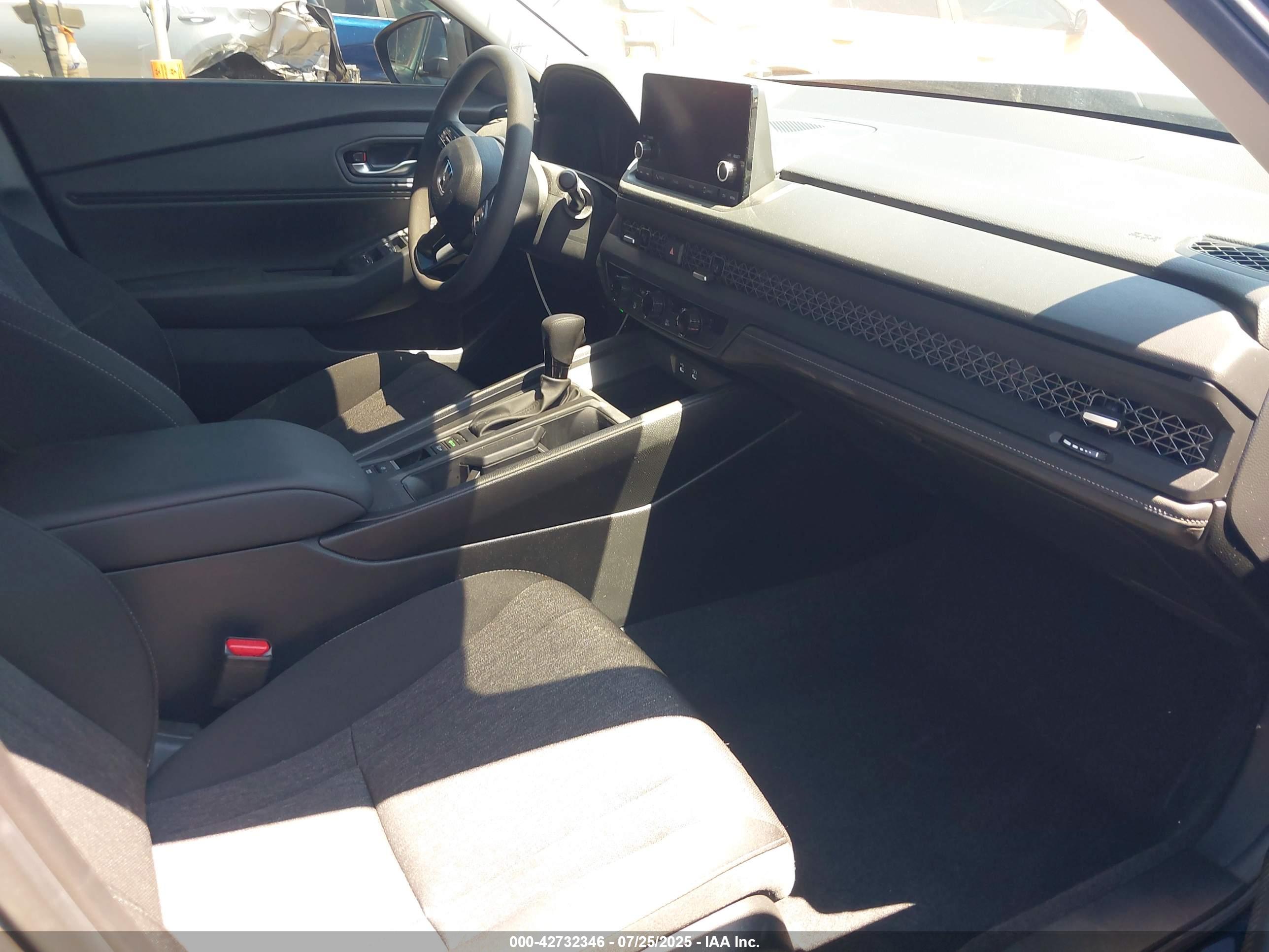 HONDA ACCORD image 5
