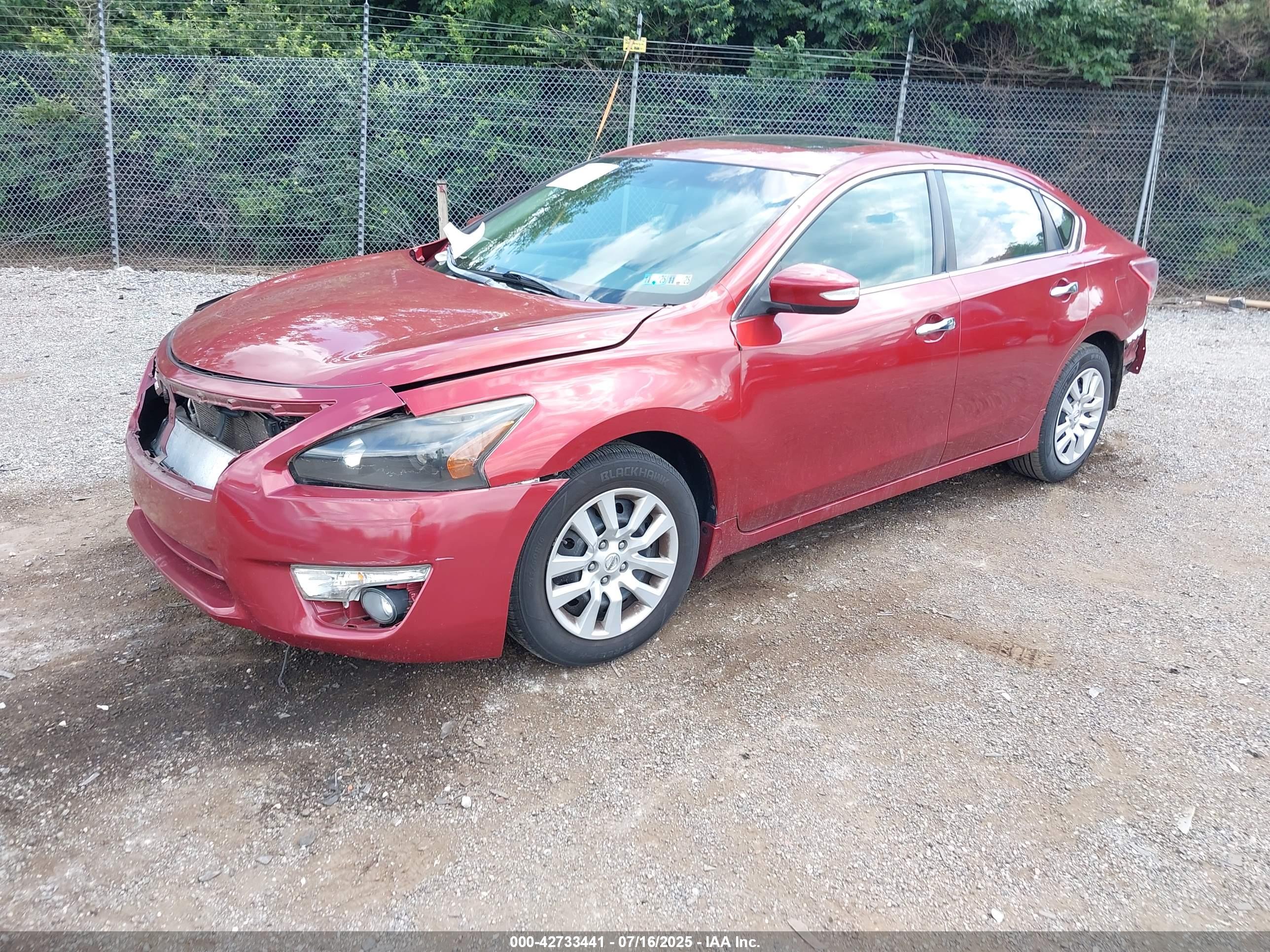 NISSAN ALTIMA image 2