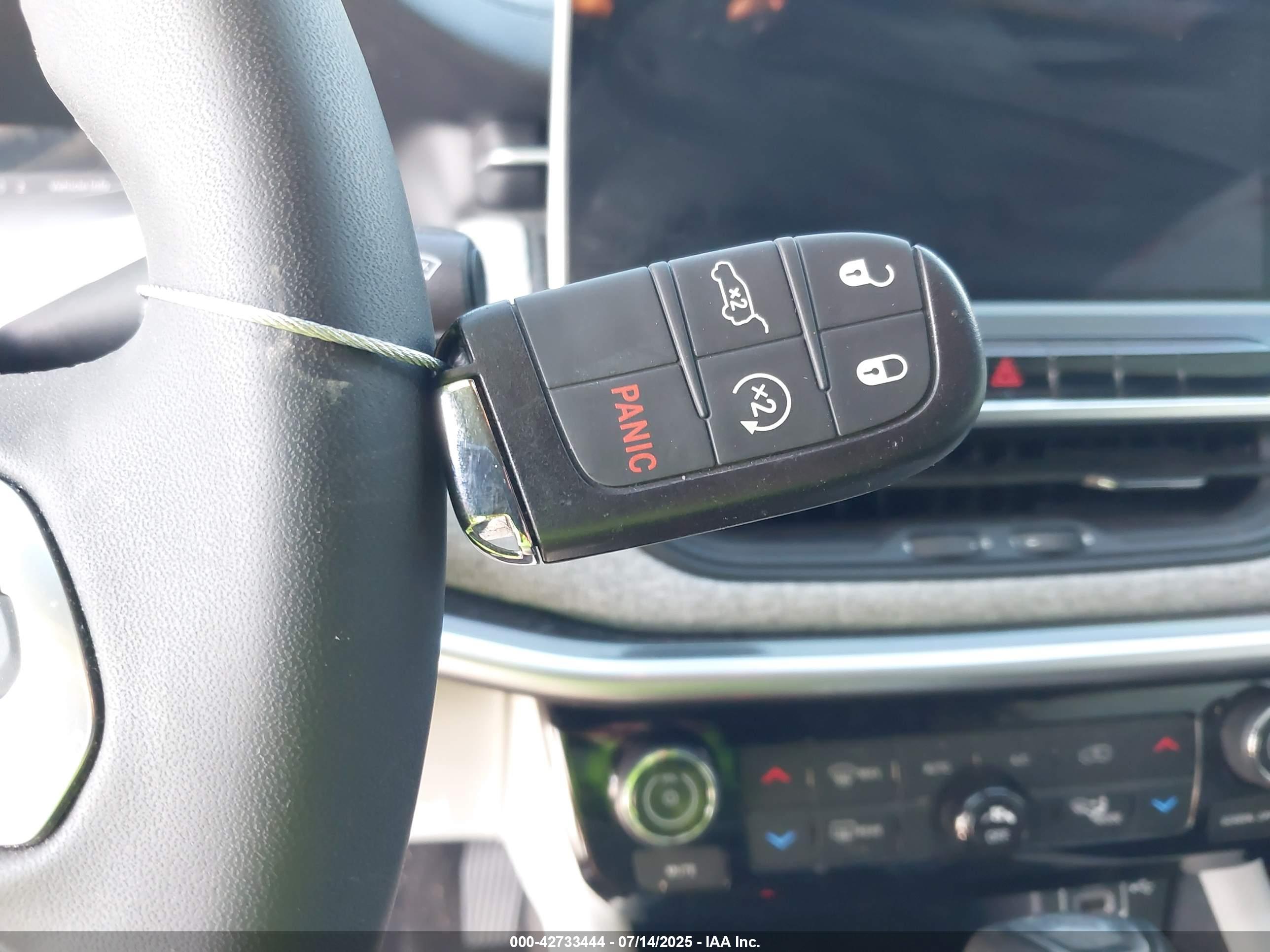 JEEP COMPASS image 11