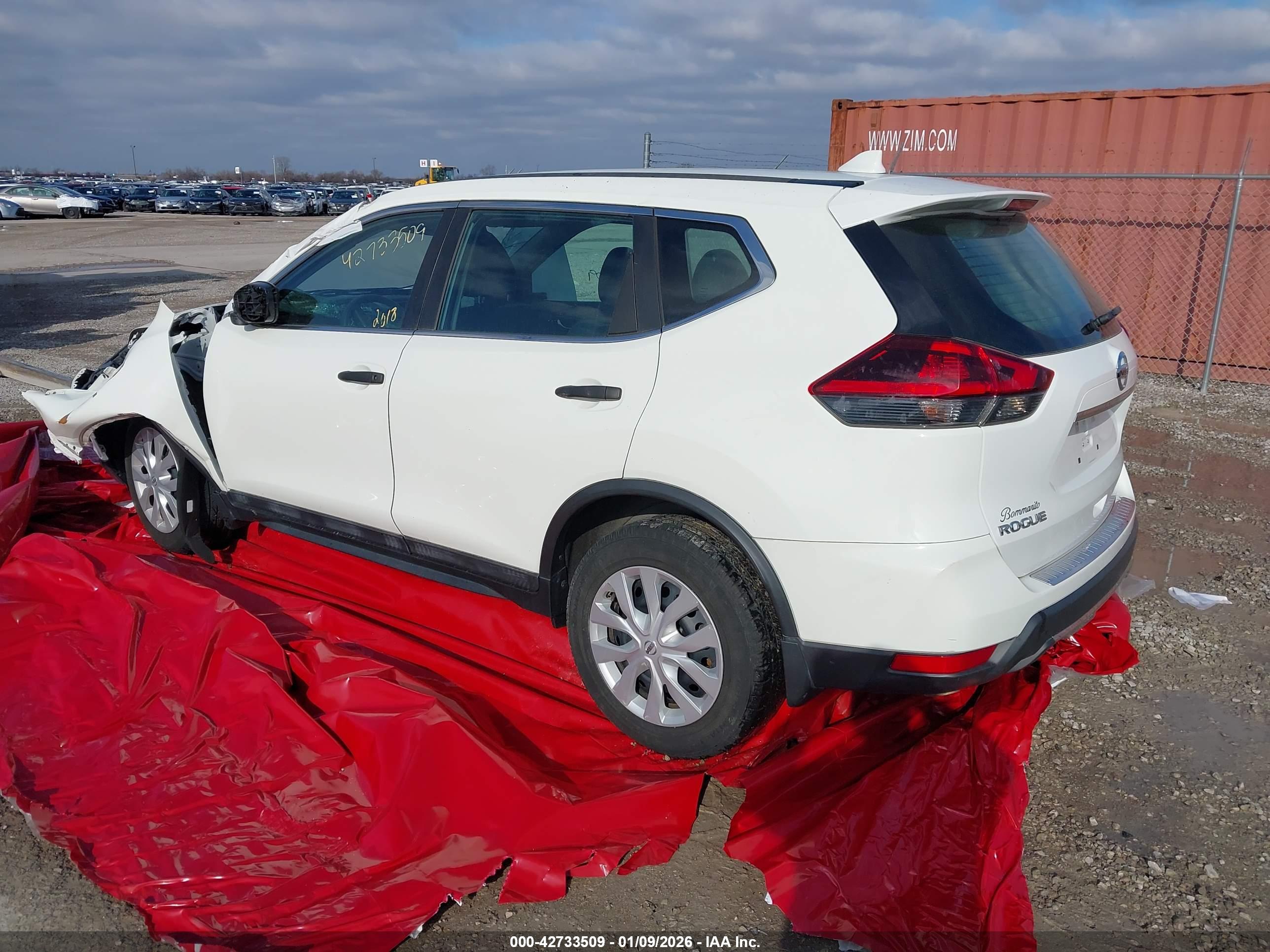 NISSAN ROGUE image 3