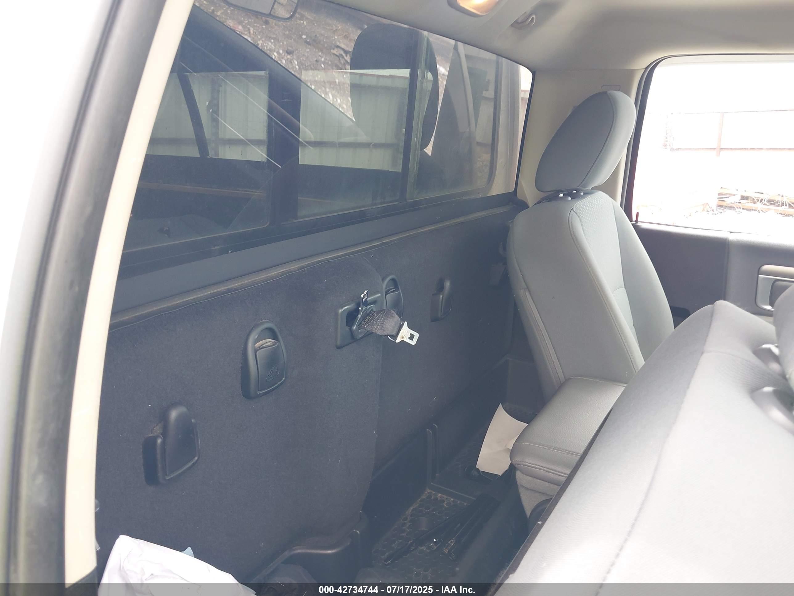 RAM 1500 image 8
