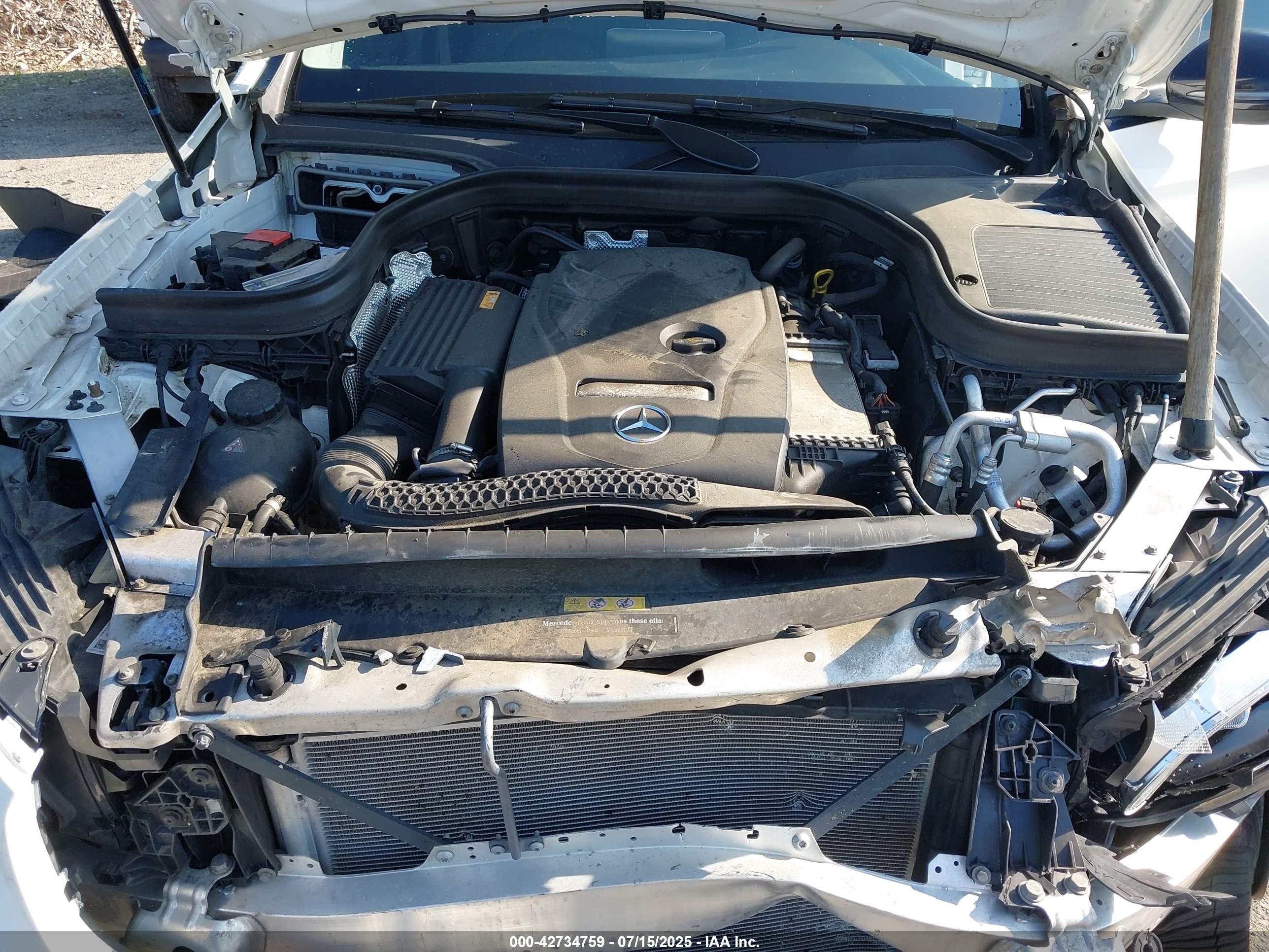 MERCEDES-BENZ GLC image 10
