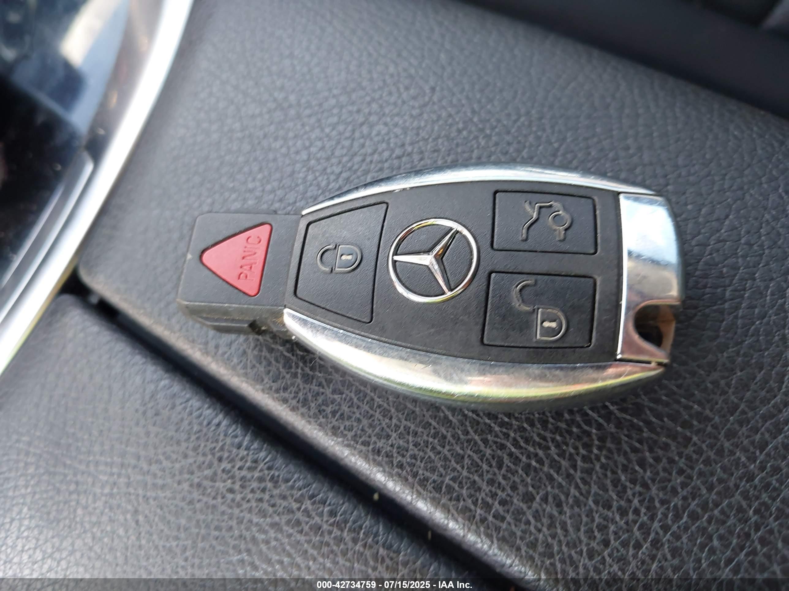 MERCEDES-BENZ GLC image 11