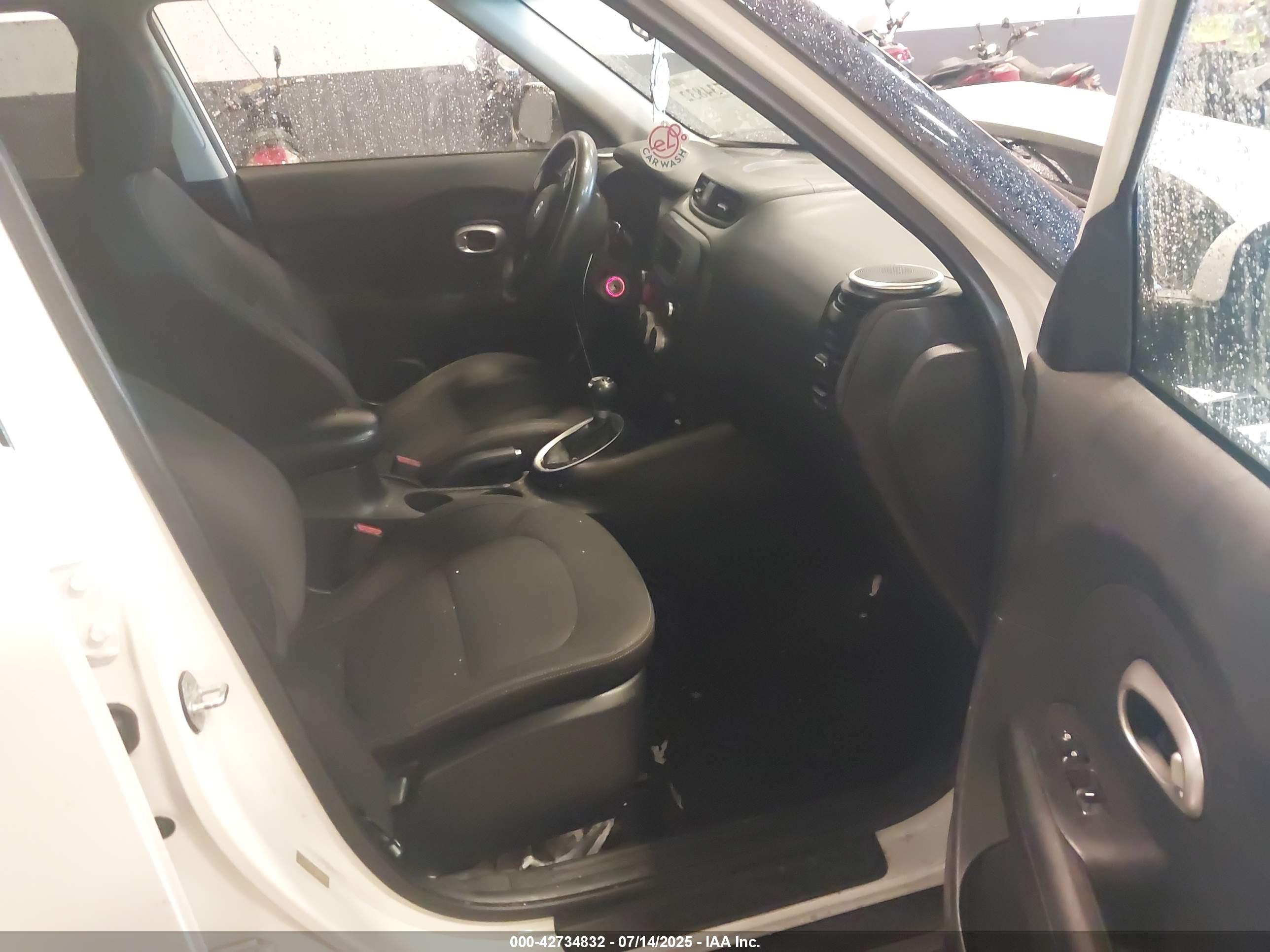 KIA SOUL image 5