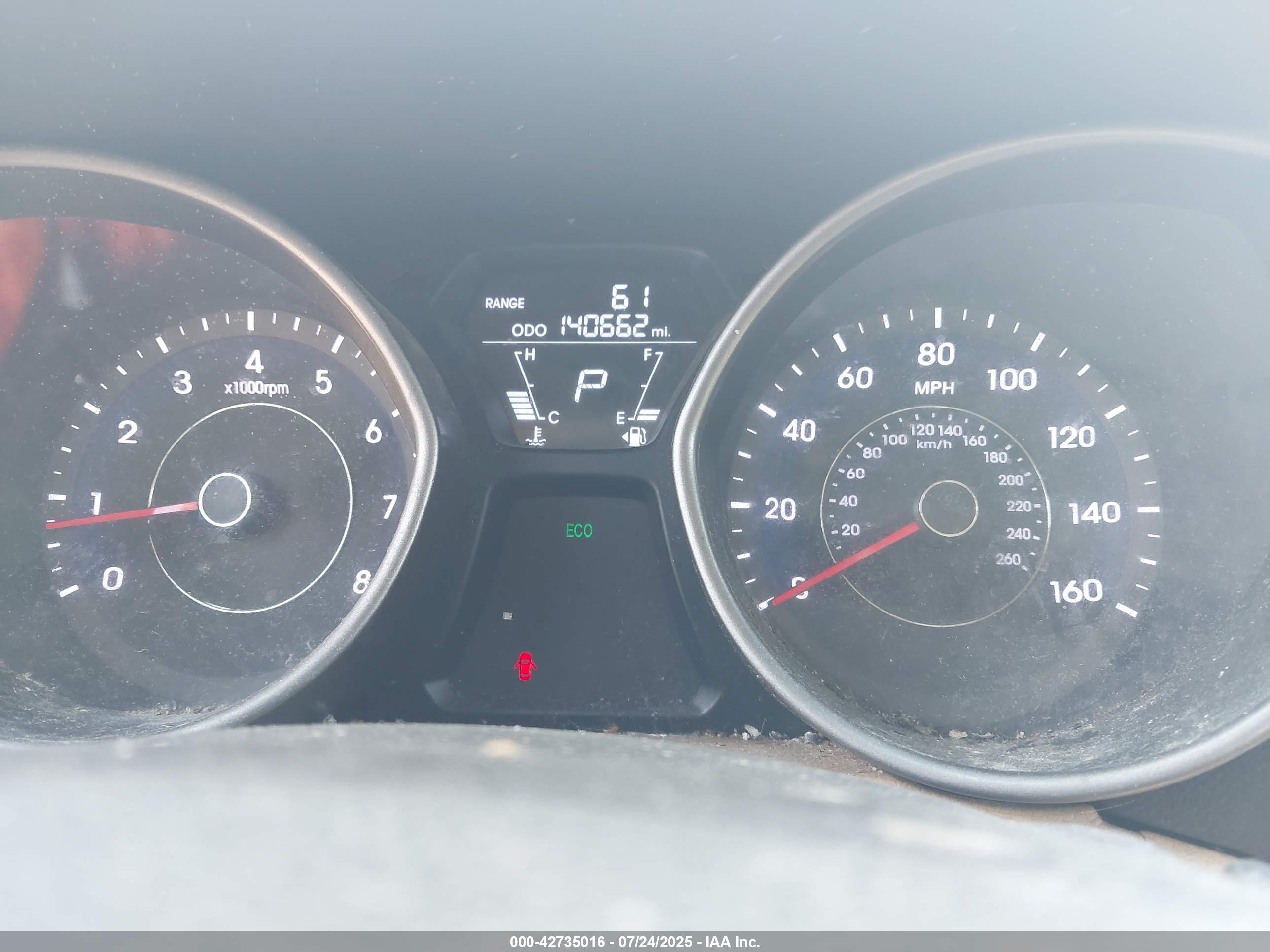 HYUNDAI ELANTRA image 7