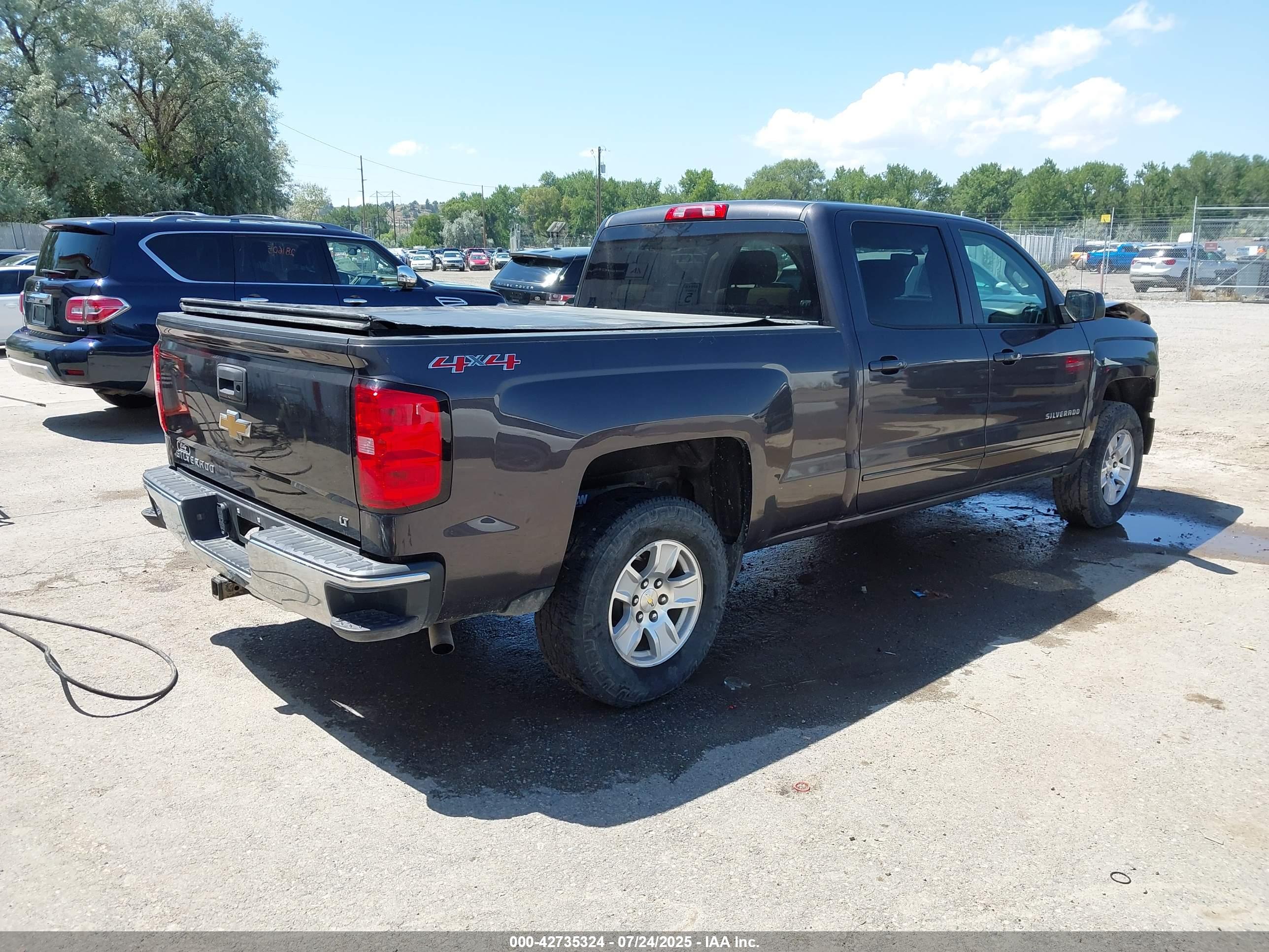 CHEVROLET SILVERADO image 4