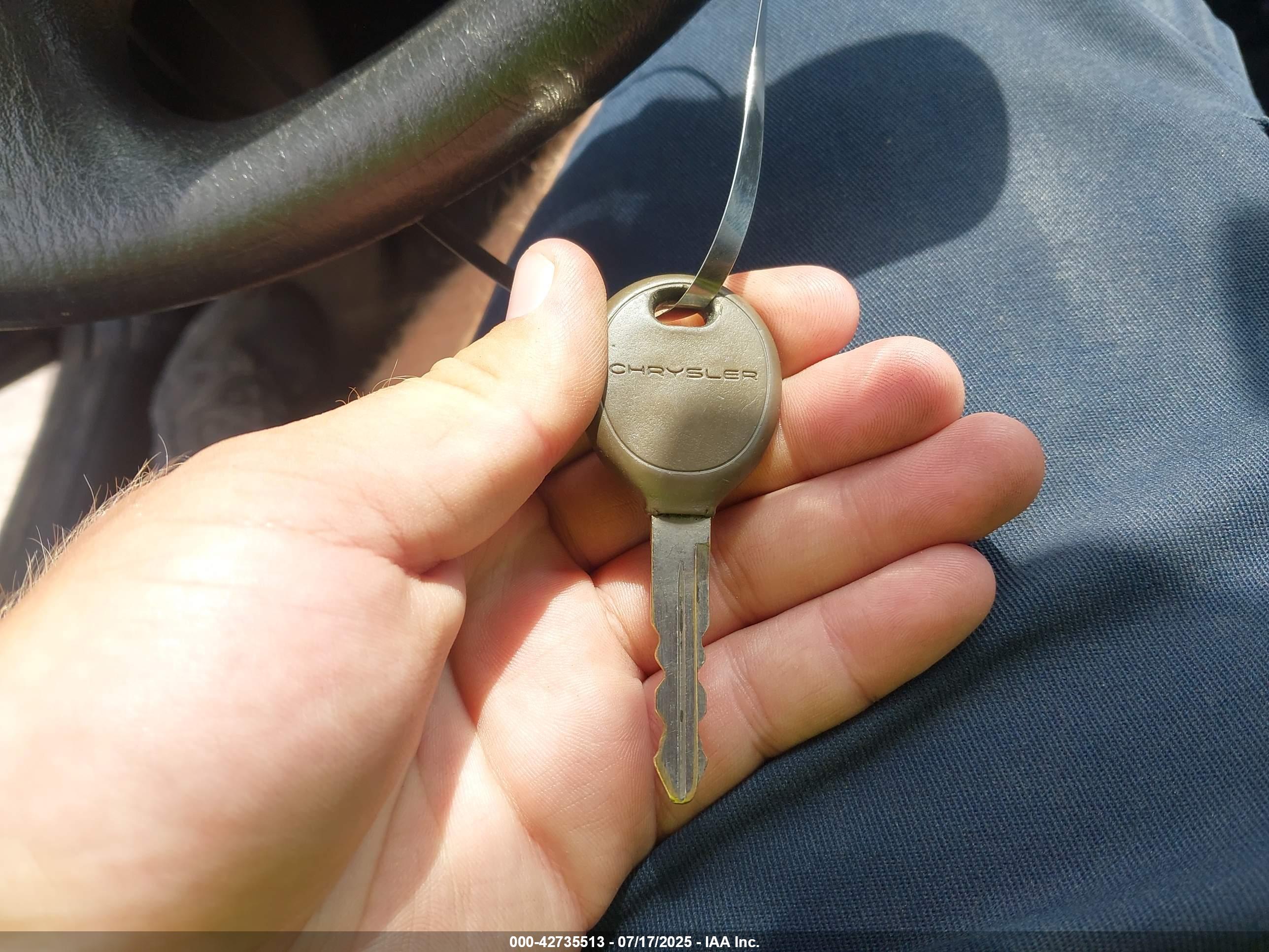 CHRYSLER SEBRING image 11