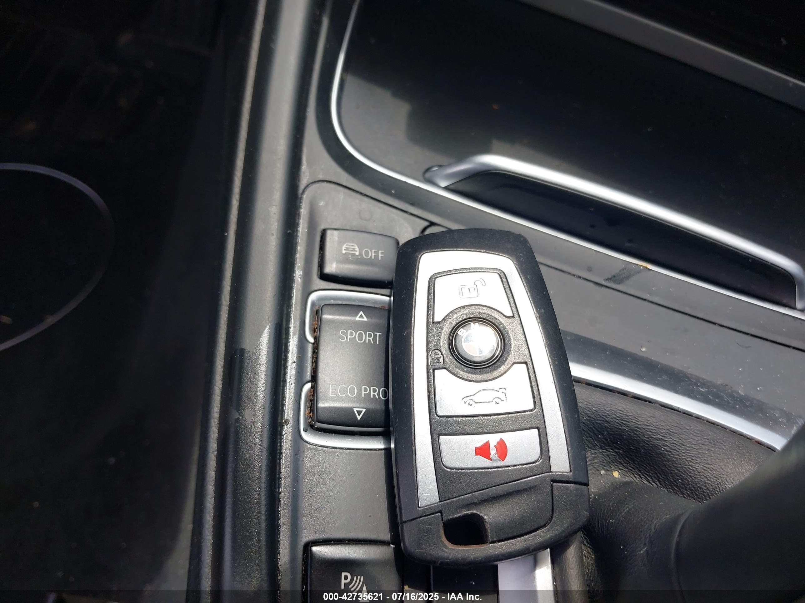 BMW 328I image 11