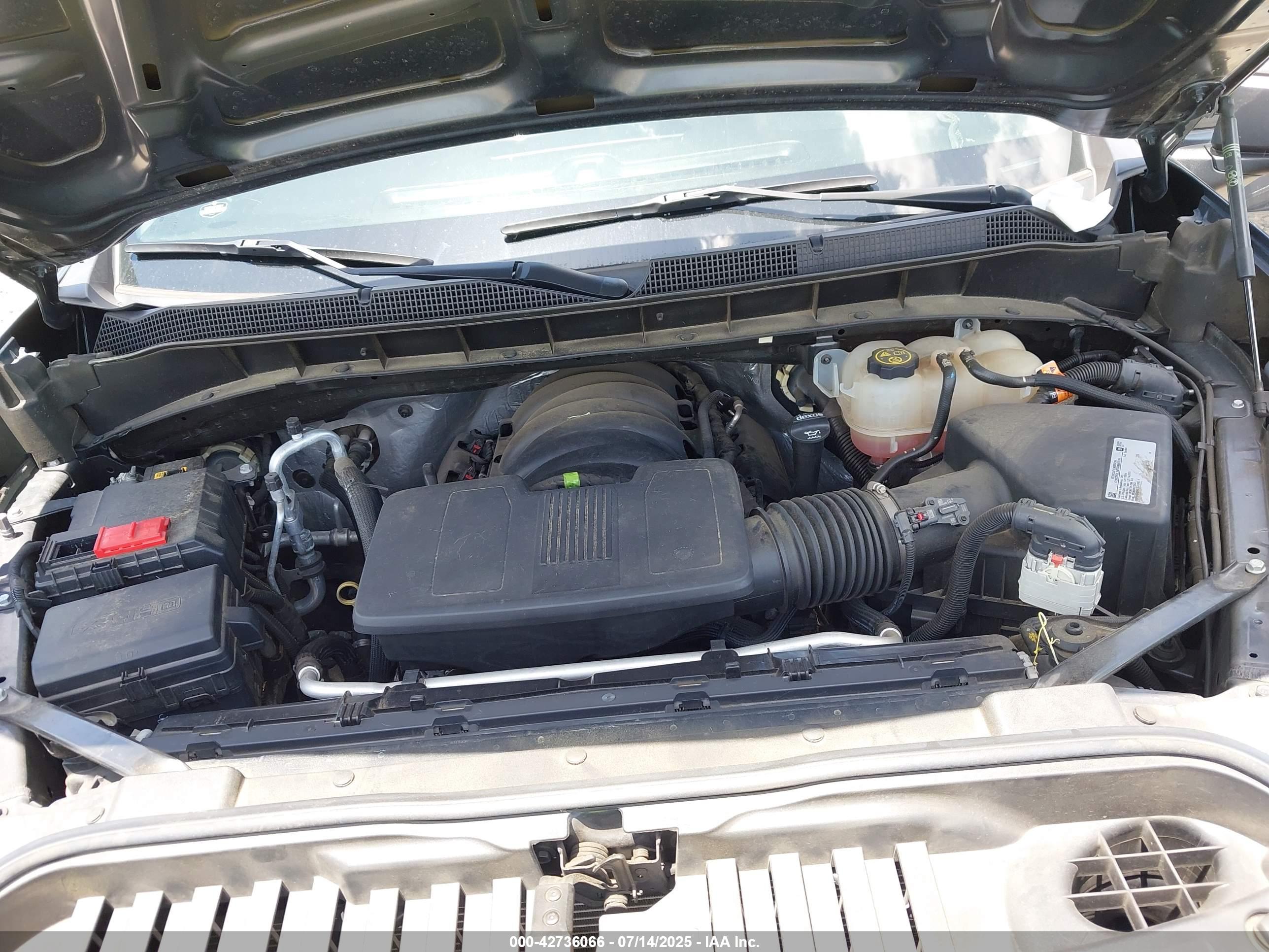 CHEVROLET SILVERADO image 10