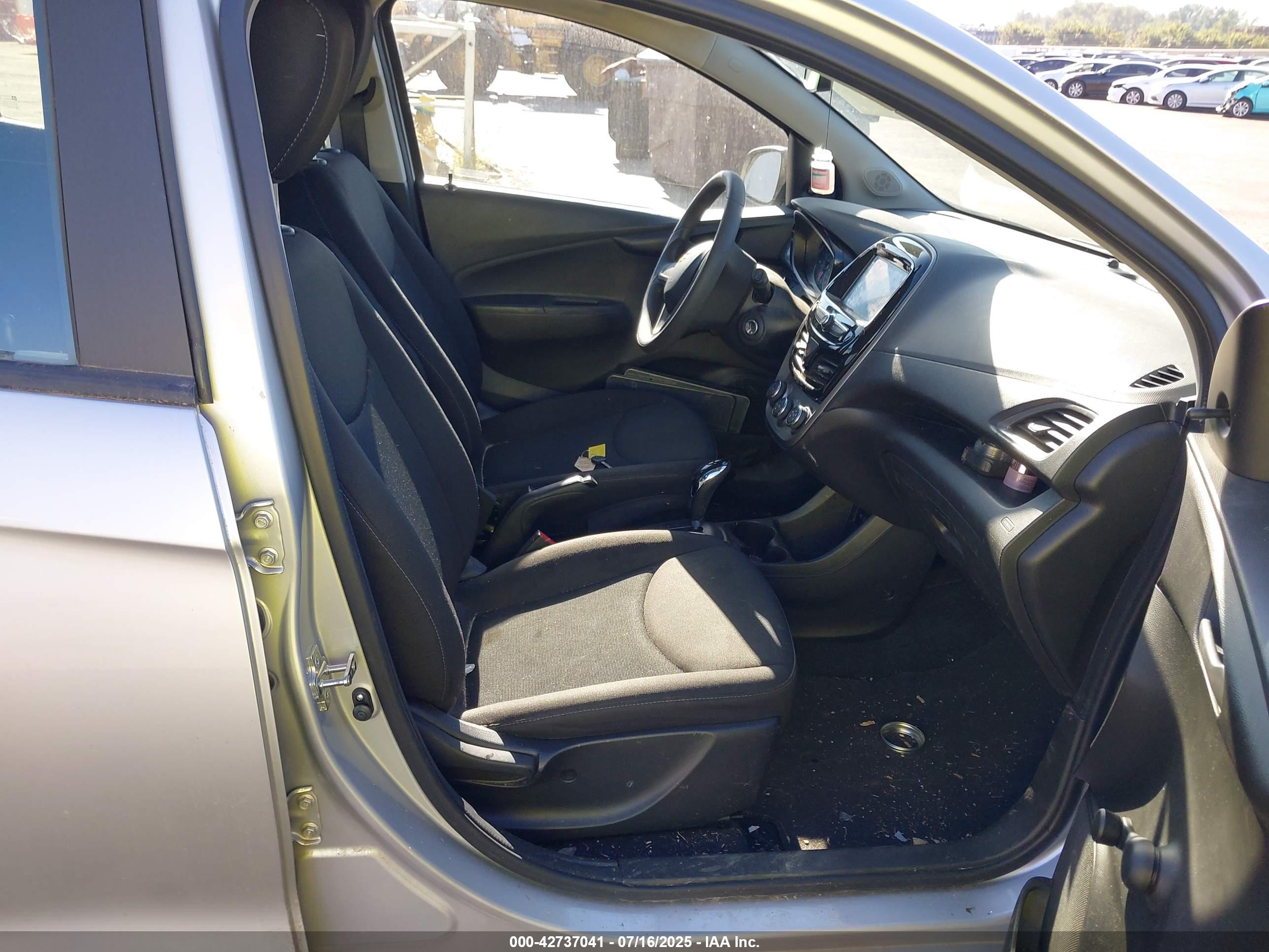CHEVROLET SPARK image 5