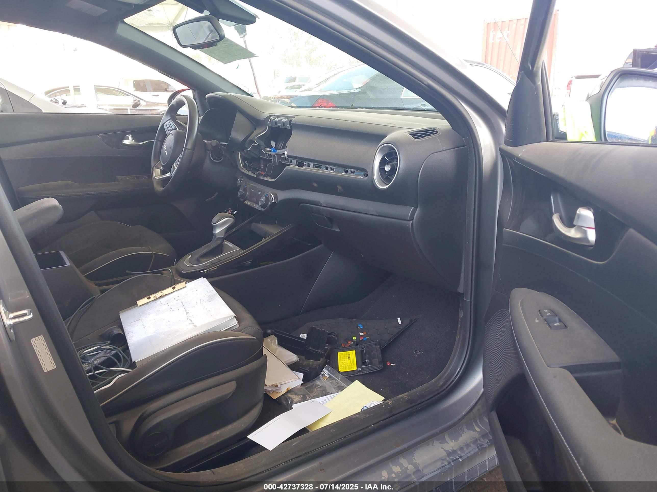 KIA FORTE image 5