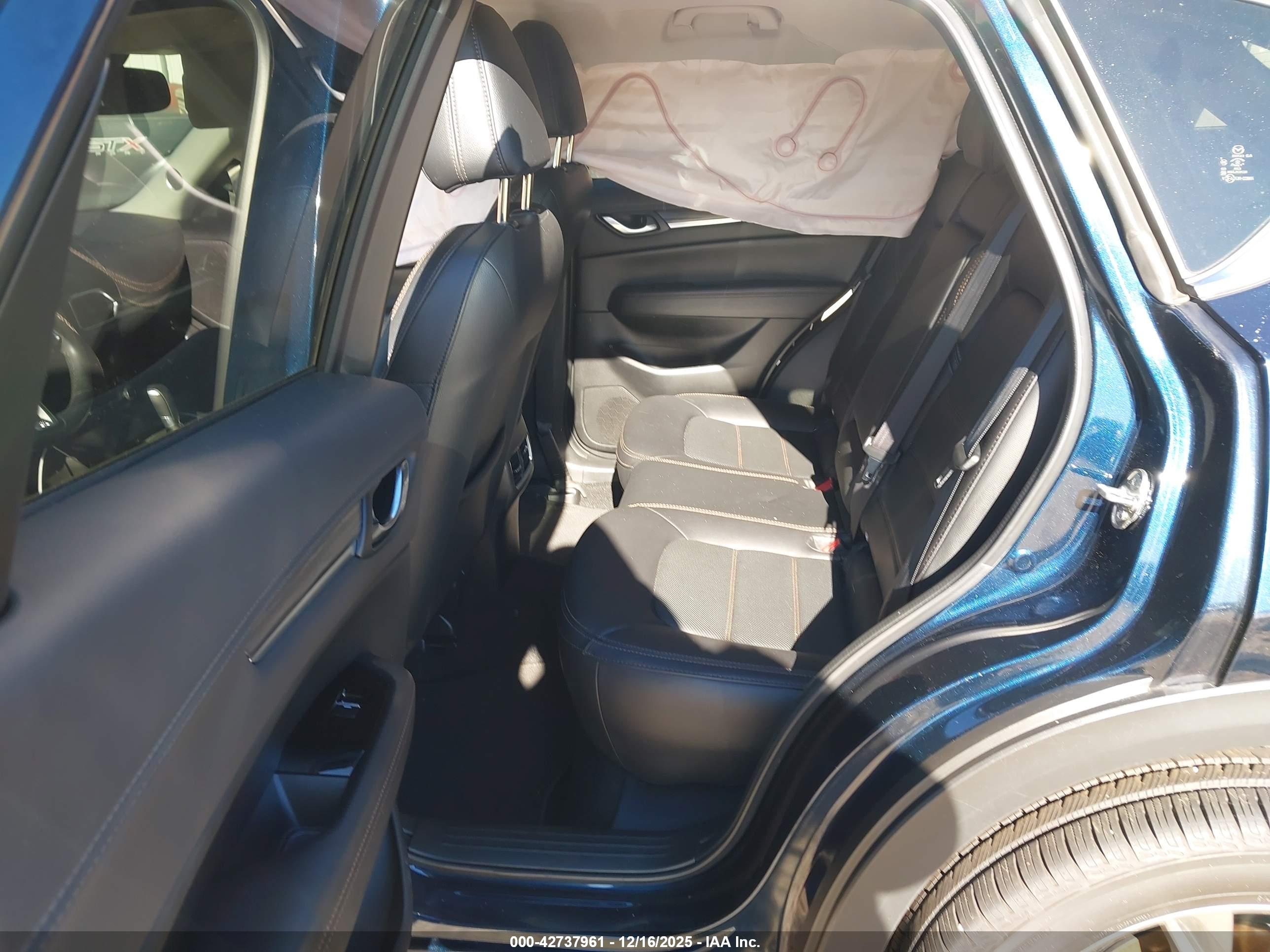 MAZDA CX-5 image 8